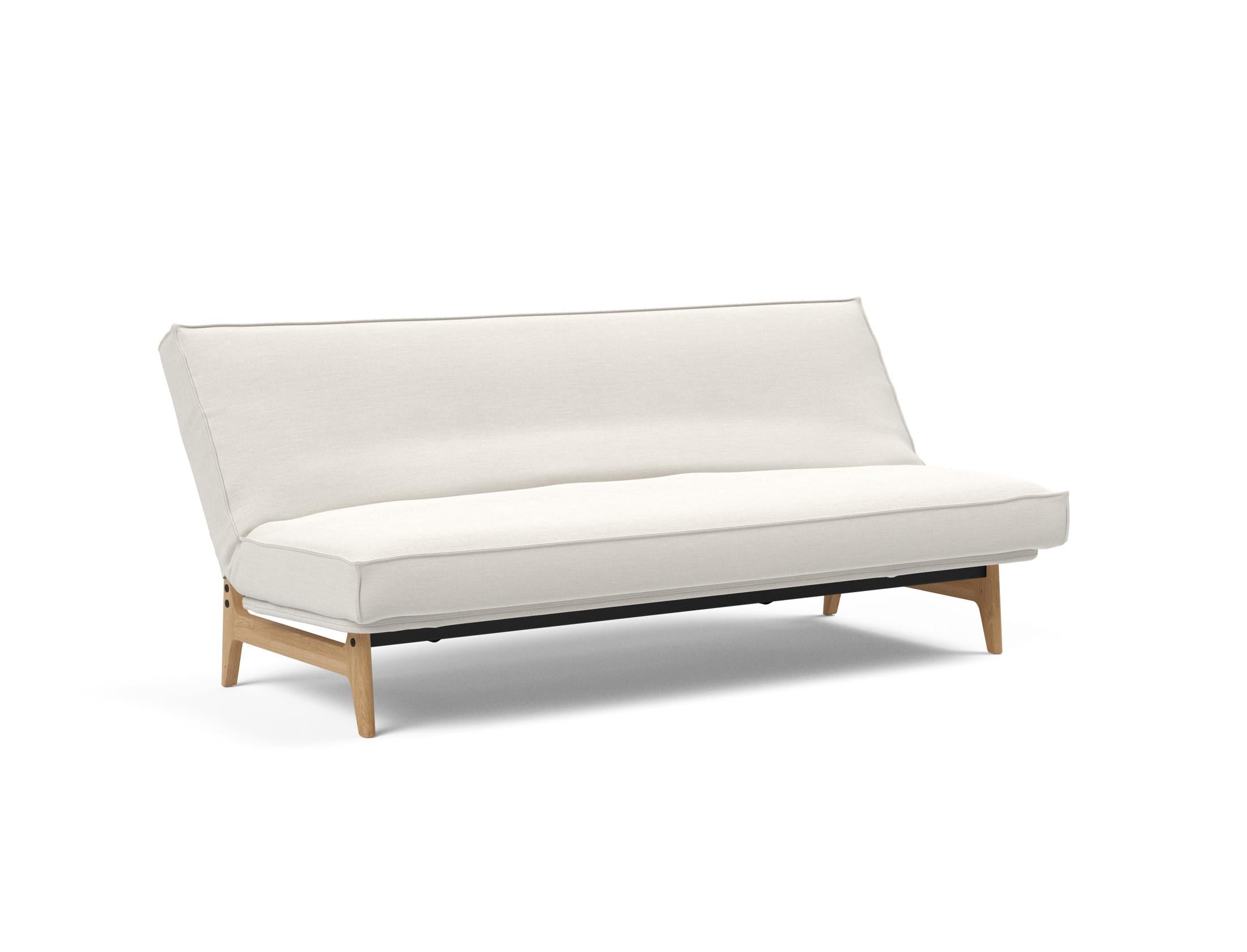 Erleben Sie das Aslak 120 Bettsofa mit dem modernen Sharp Plus Cover und dem komfortablen Soft Spring Bezug – perfekt für entspannte Abende und stilvolle Einrichtung.