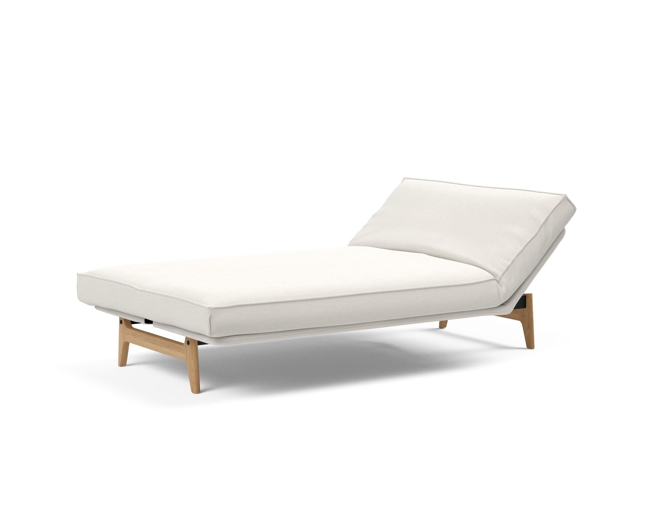 Entdecken Sie das Aslak 120 Bettsofa mit elegantem Sharp Plus Cover und Soft Spring Bezug – ideal für Komfort und modernes Design in Ihrem Zuhause.