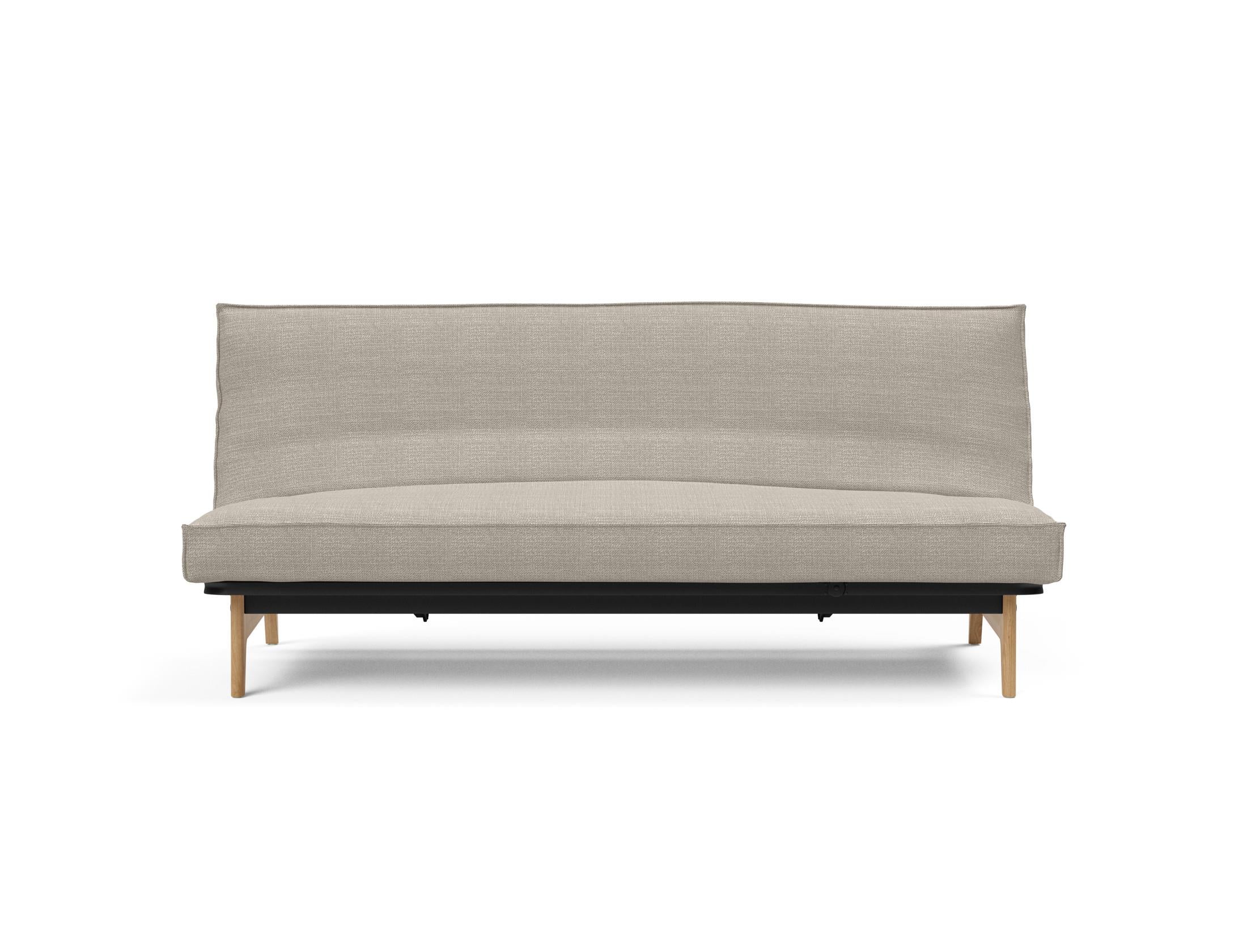 Erleben Sie das Aslak 120 Bettsofa mit stilvollem Sharp Plus Bezug und komfortablem Soft Spring – perfekt für entspannte Abende und modernes Interieur.