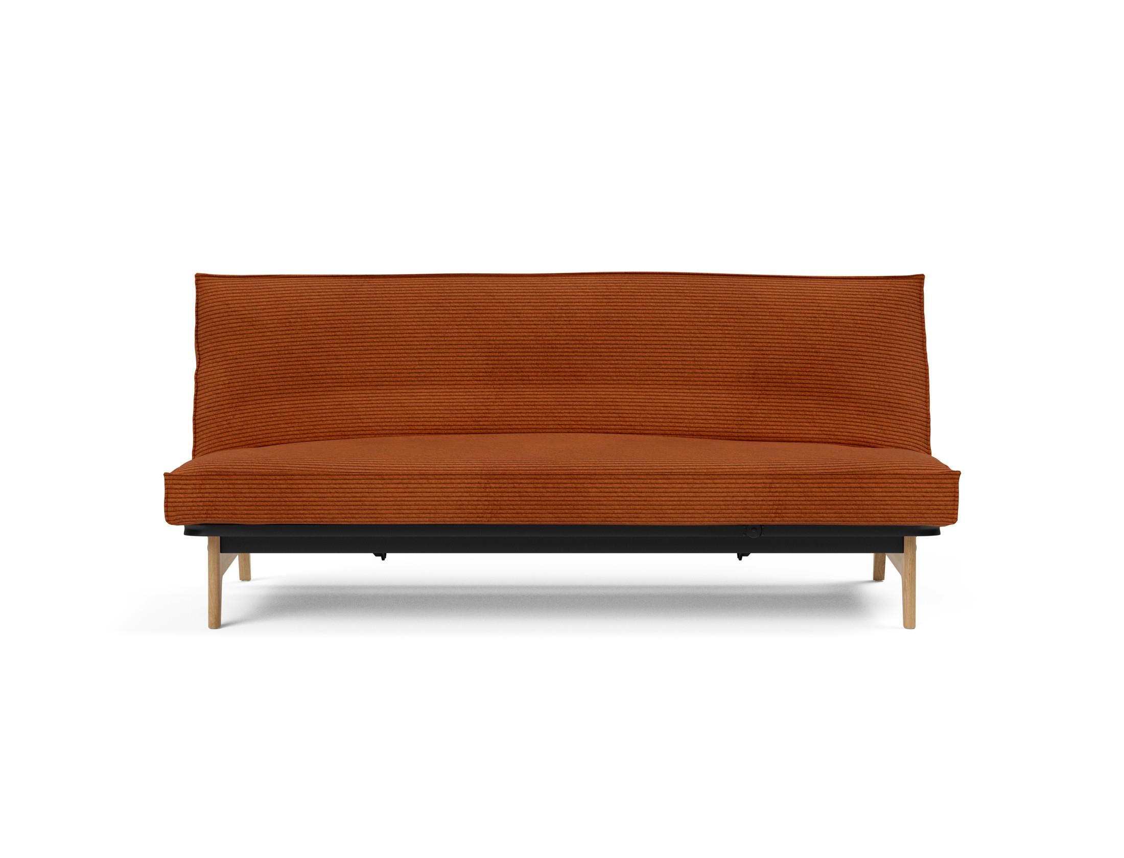 Erleben Sie das Aslak 120 Bettsofa mit stilvollem Sharp Plus Bezug und komfortablem Soft Spring – perfekt für entspannte Abende und modernes Interieur.