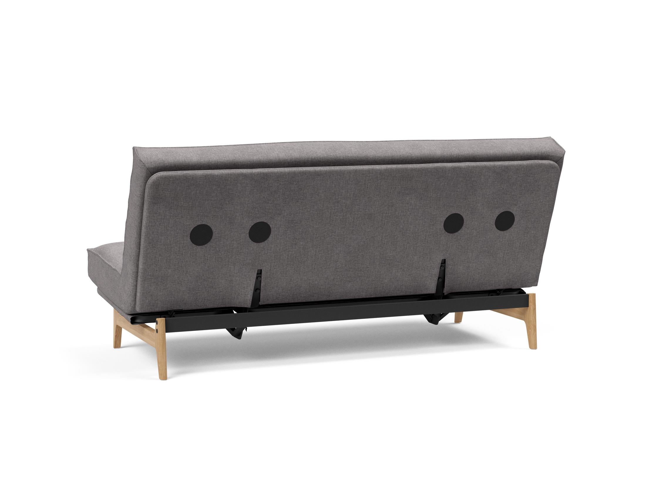Entdecken Sie das Aslak 140 Bettsofa mit Soft Spring Bezug – modernes Design, vielseitig einsetzbar und optimal für entspannte Nächte.