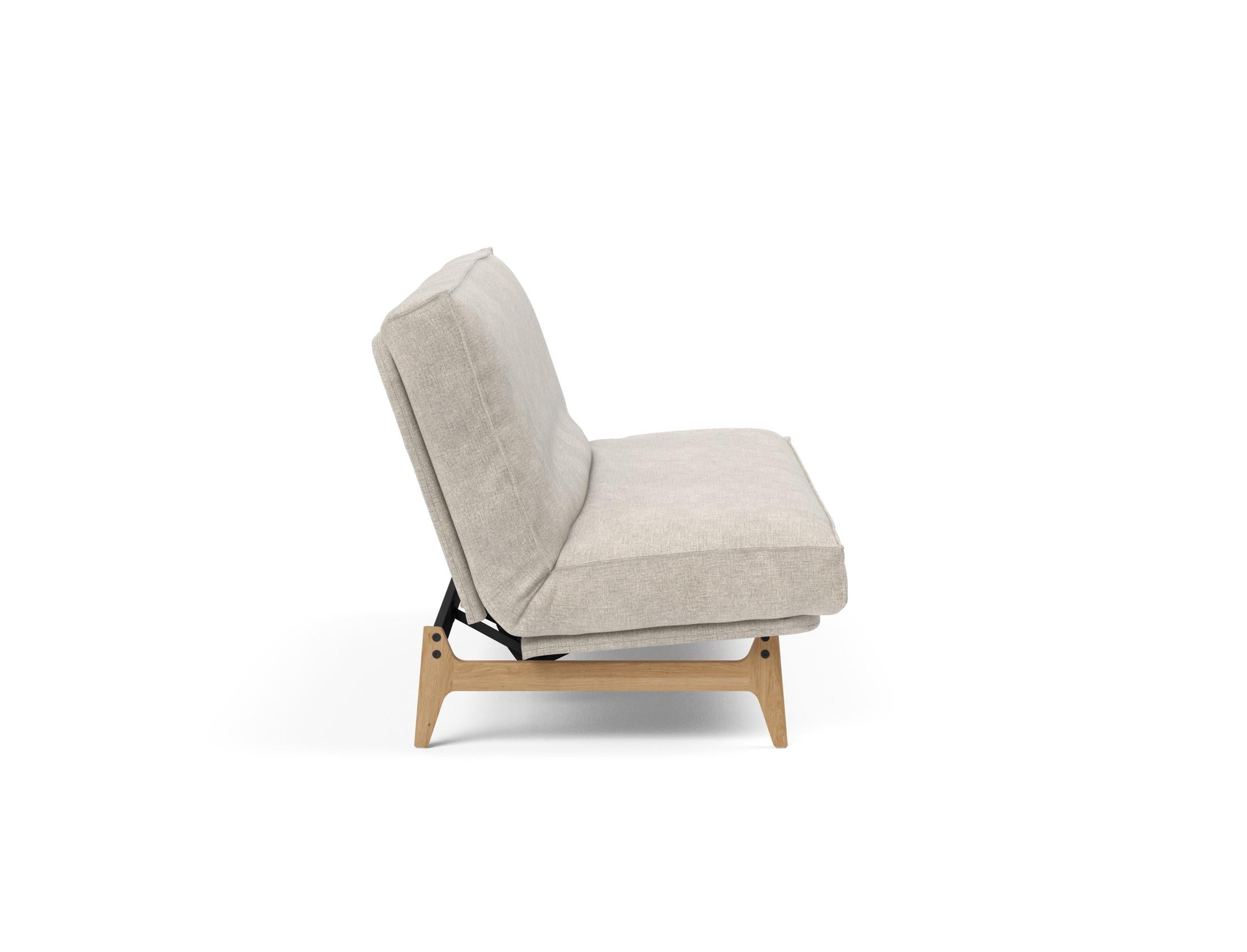Entdecken Sie das Aslak 140 Bettsofa mit Soft Spring Bezug – modernes Design, vielseitig einsetzbar und optimal für entspannte Nächte.