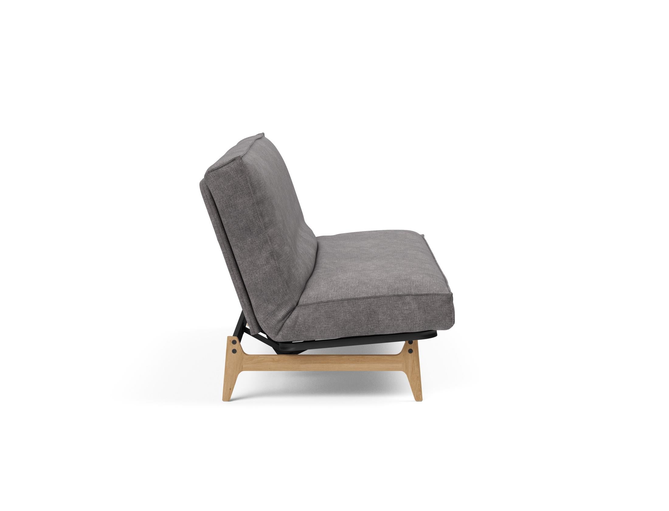Entdecken Sie das Aslak 140 Bettsofa mit Sharp Plus Cover: stilvolles Design, langlebige Materialien und luxuriöser Schlafkomfort für Ihr Zuhause.