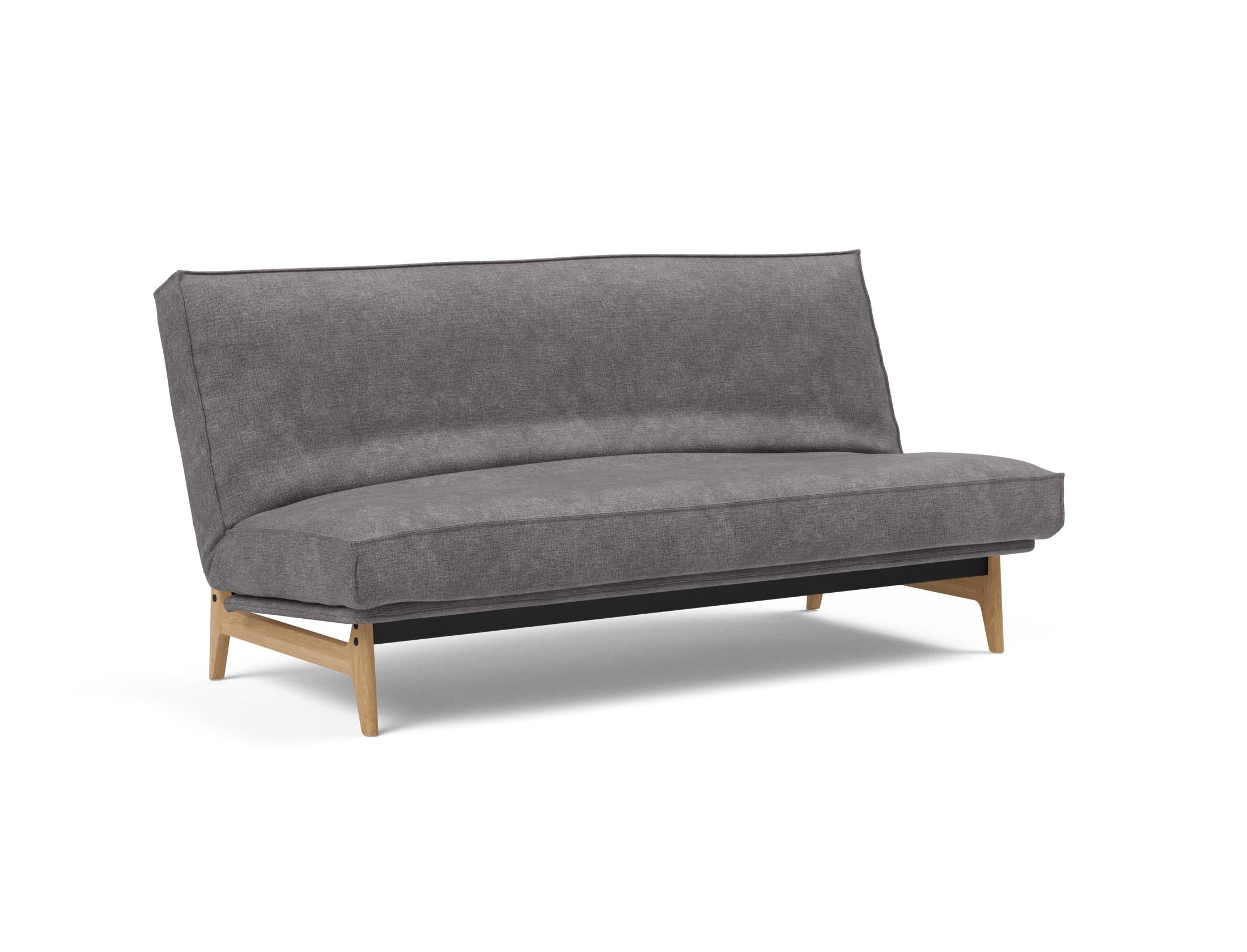 Entdecken Sie das Aslak 140 Bettsofa mit Soft Spring Bezug – modernes Design, vielseitig einsetzbar und optimal für entspannte Nächte.