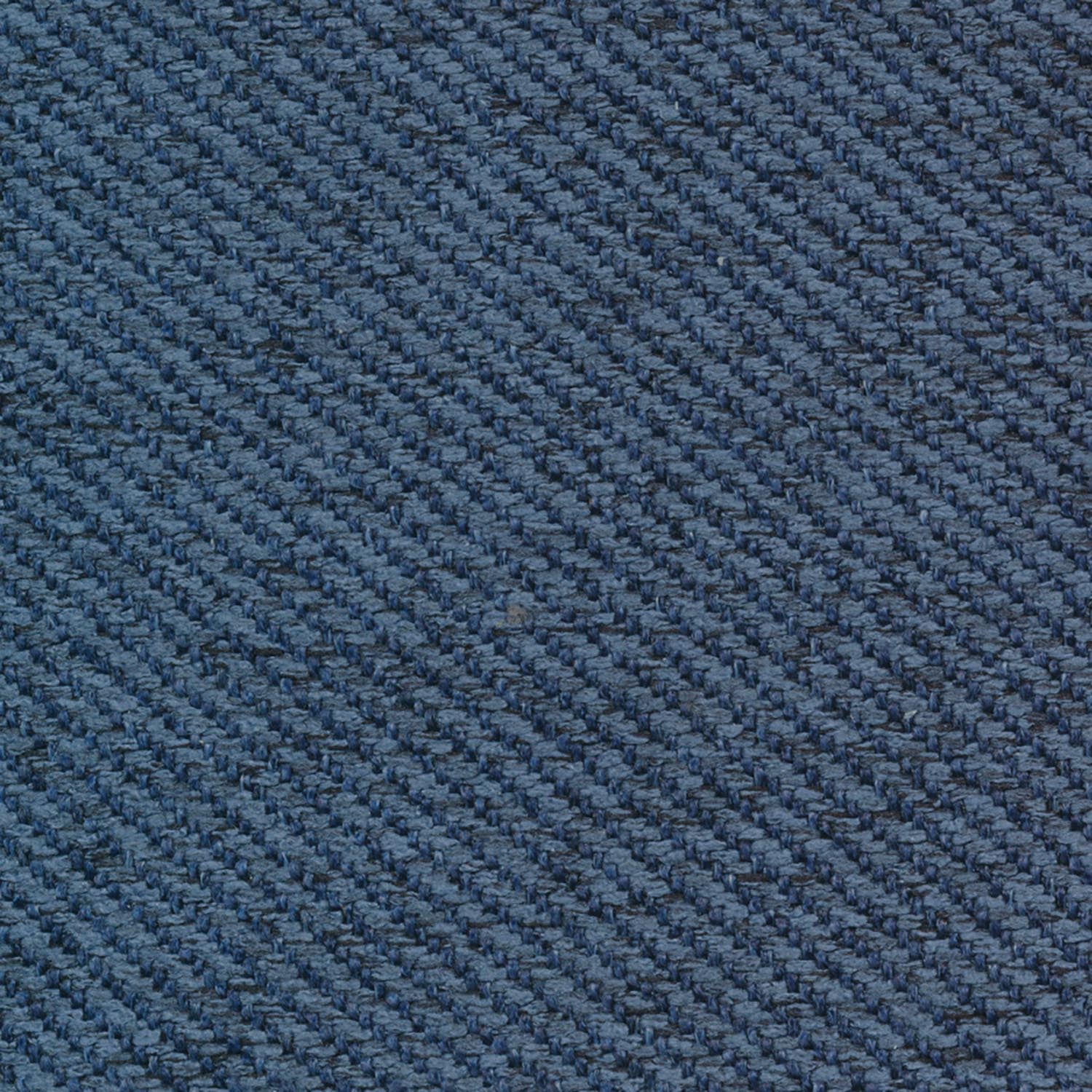 Erleben Sie das Aslak 140 Bettsofa Sharp Plus Cover – stilvoll, bequem und ideal für Gästeübernachtungen. Perfekte Kombination aus Funktionalität und Eleganz.