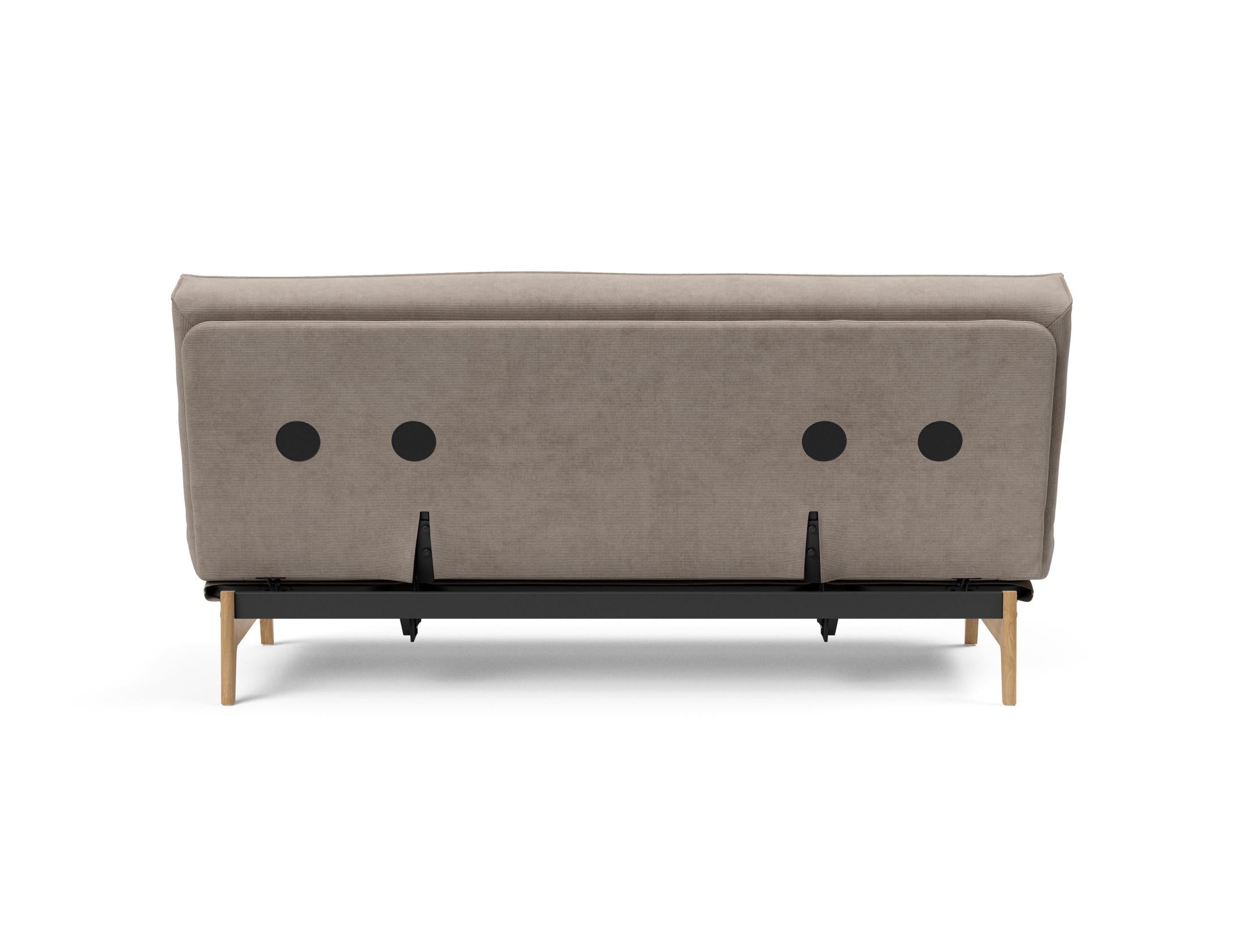 Erleben Sie das Aslak 140 Bettsofa Sharp Plus Cover – stilvoll, bequem und ideal für Gästeübernachtungen. Perfekte Kombination aus Funktionalität und Eleganz.