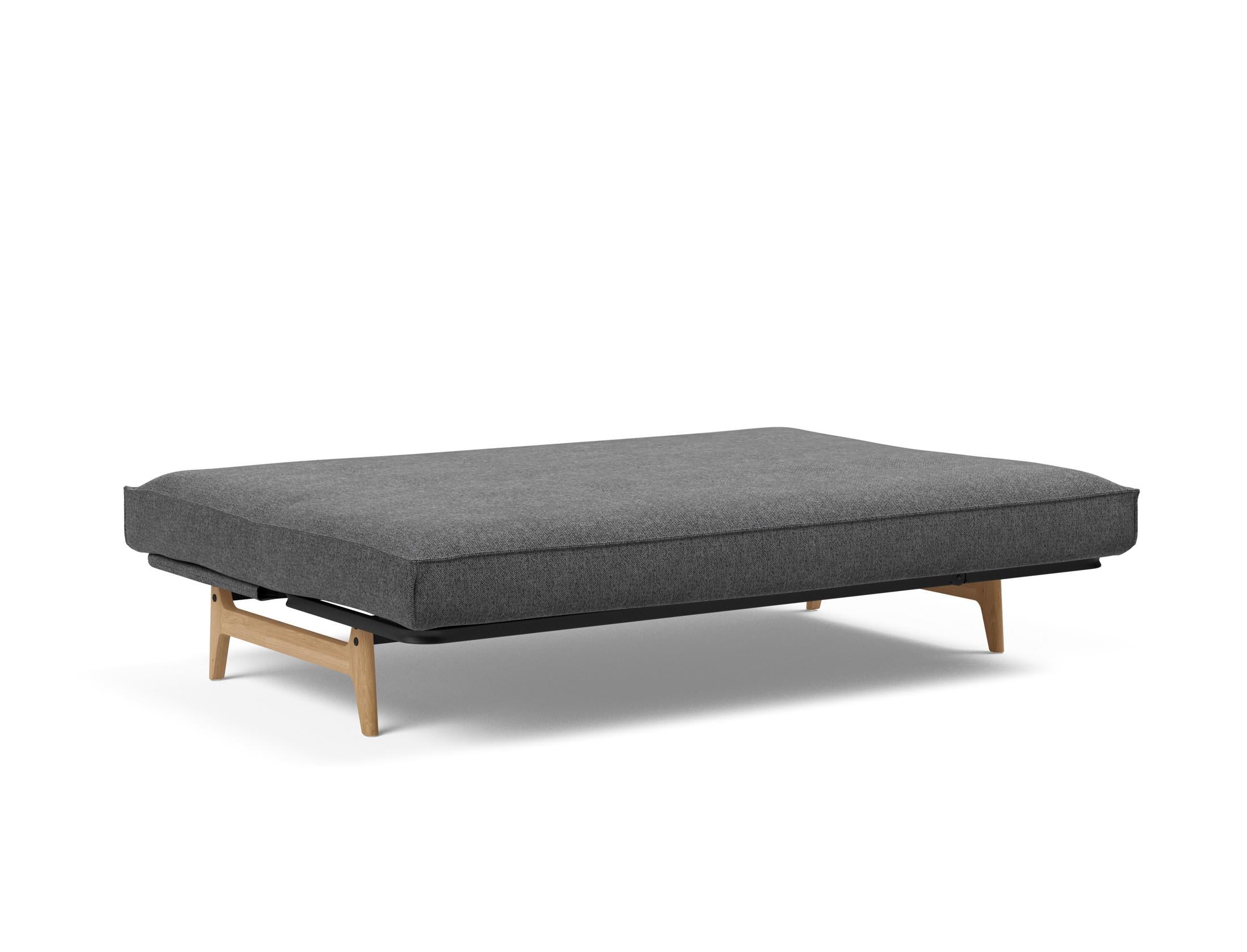 Entdecken Sie das Aslak 140 Bettsofa von Innovation Living: stilvolles Design, bequeme Soft Spring Matratze und elegantes Sharp Plus Cover für höchsten Schlafkomfort.