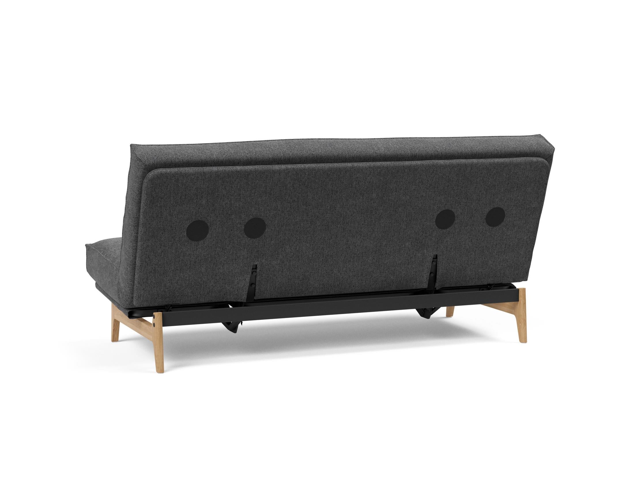 Entdecken Sie das Aslak 140 Bettsofa mit Soft Spring Bezug – modernes Design, vielseitig einsetzbar und optimal für entspannte Nächte.