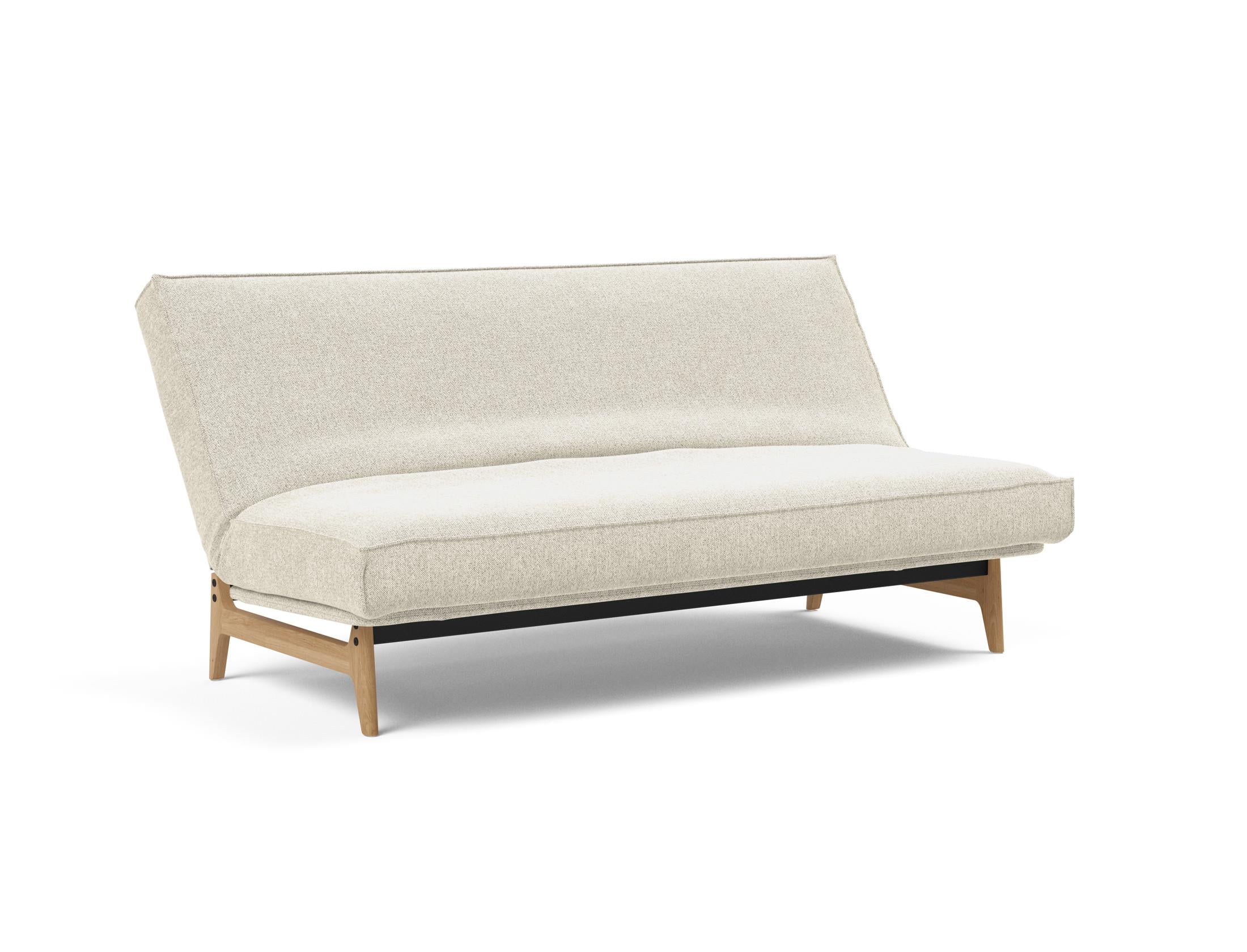 Erleben Sie das Aslak 140 Bettsofa Sharp Plus Cover – stilvoll, bequem und ideal für Gästeübernachtungen. Perfekte Kombination aus Funktionalität und Eleganz.