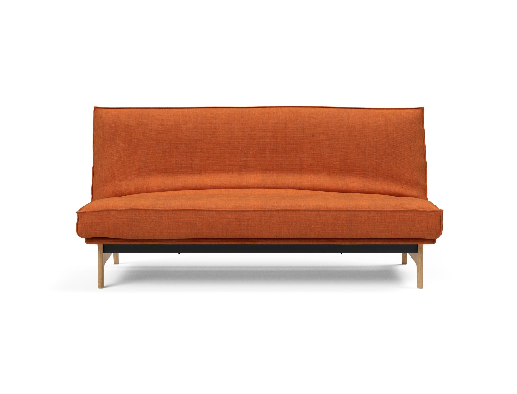 Entdecken Sie das Aslak 140 Bettsofa mit Soft Spring Bezug – modernes Design, vielseitig einsetzbar und optimal für entspannte Nächte.