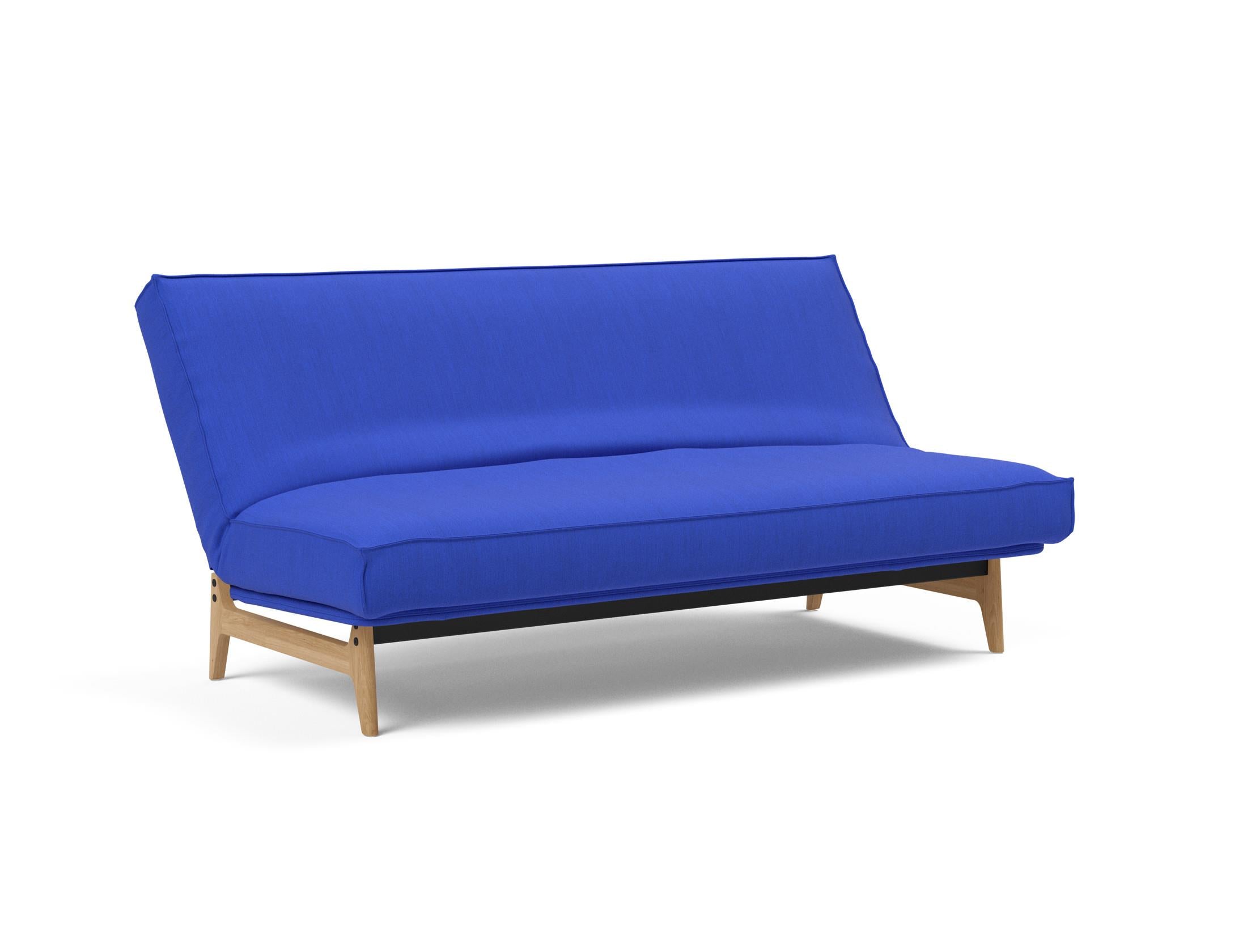 Erleben Sie das Aslak 140 Bettsofa Sharp Plus Cover – stilvoll, bequem und ideal für Gästeübernachtungen. Perfekte Kombination aus Funktionalität und Eleganz.