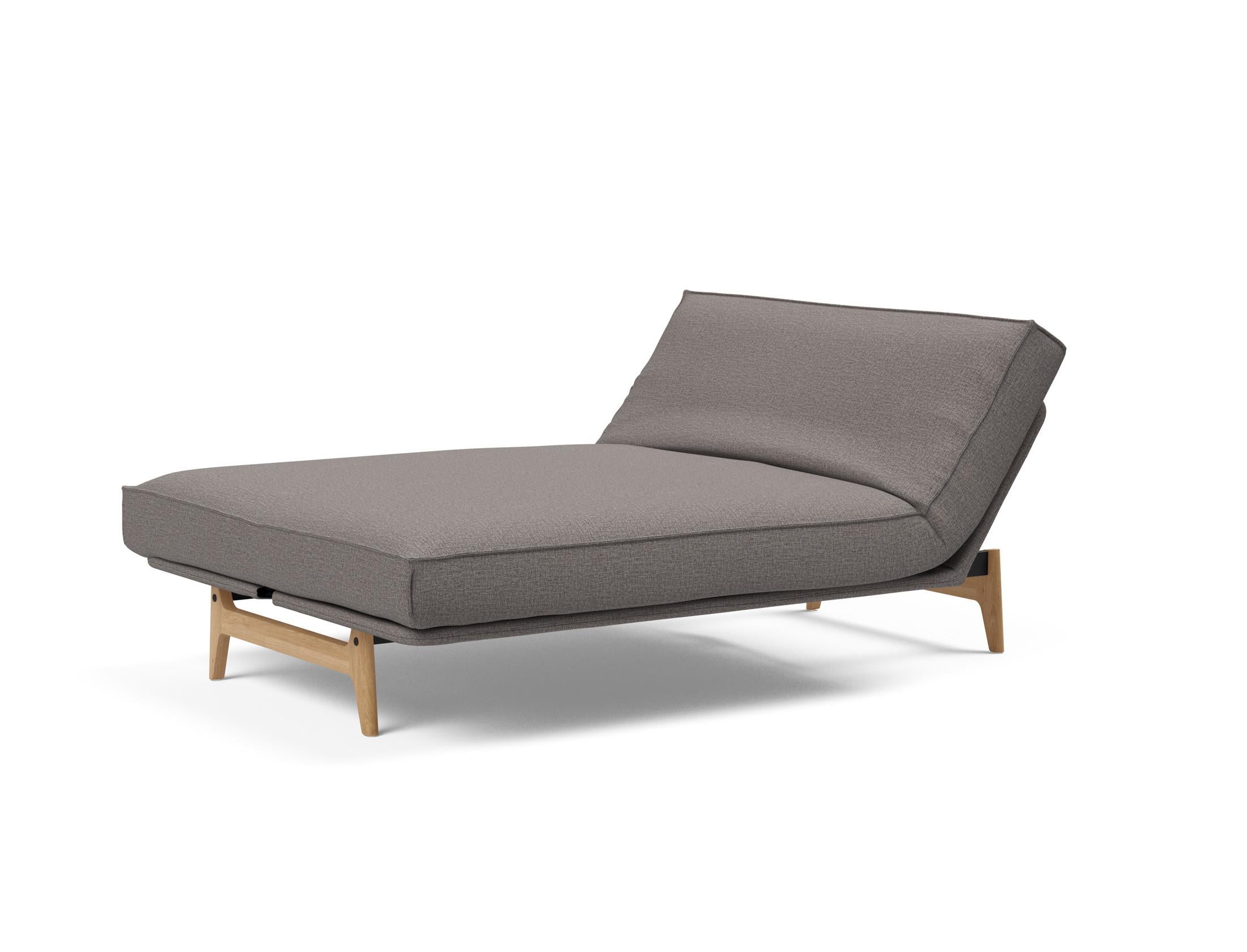 Erleben Sie das Aslak 140 Bettsofa Sharp Plus Cover – stilvoll, bequem und ideal für Gästeübernachtungen. Perfekte Kombination aus Funktionalität und Eleganz.