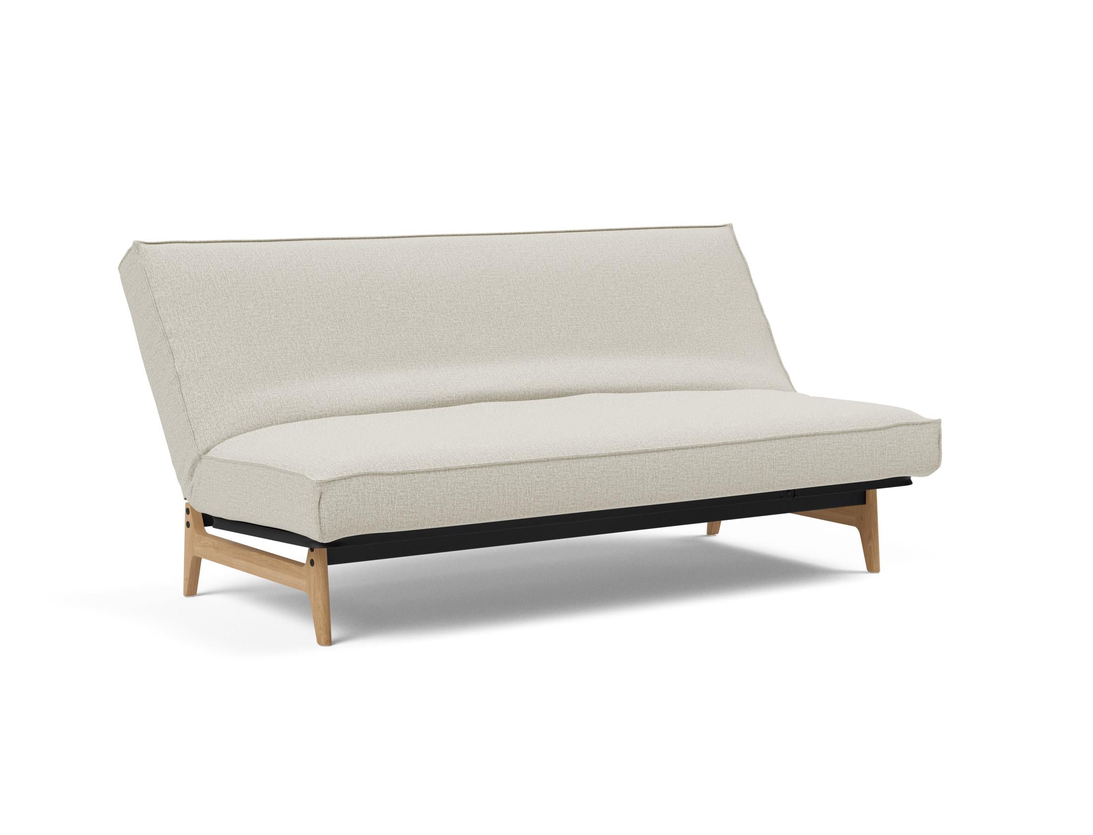 Entdecken Sie das Aslak 140 Bettsofa von Innovation Living: stilvolles Design, bequeme Soft Spring Matratze und elegantes Sharp Plus Cover für höchsten Schlafkomfort.