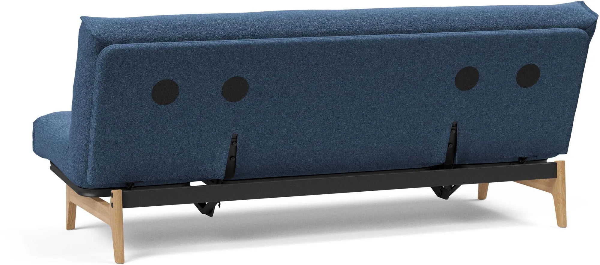 Entdecken Sie das Aslak 120 Bettsofa Nordic Spring von Innovation Living: stilvolles skandinavisches Design, perfekt für platzsparende Lösungen und Übernachtungen.