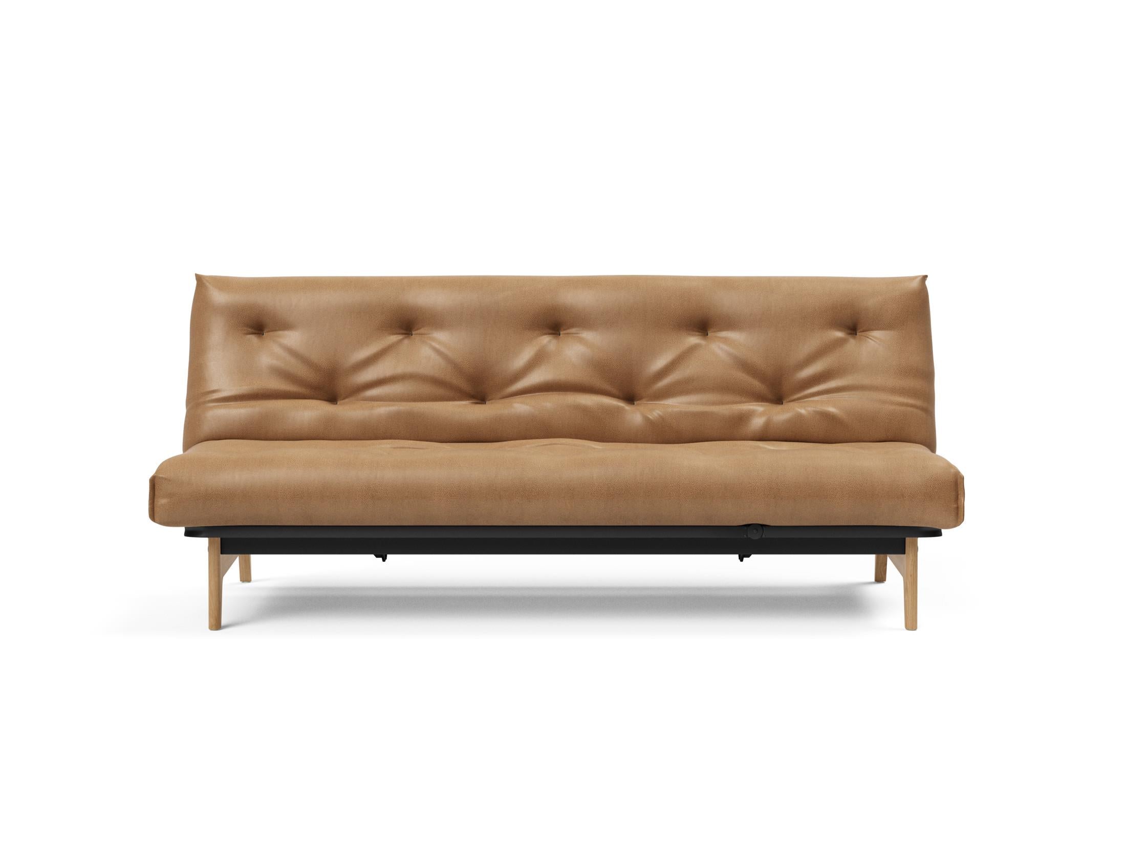 Entdecken Sie das Aslak 120 Bettsofa Nordic Soft Spring von Innovation Living – stilvolles Design trifft auf praktischen Komfort für Ihr Zuhause.