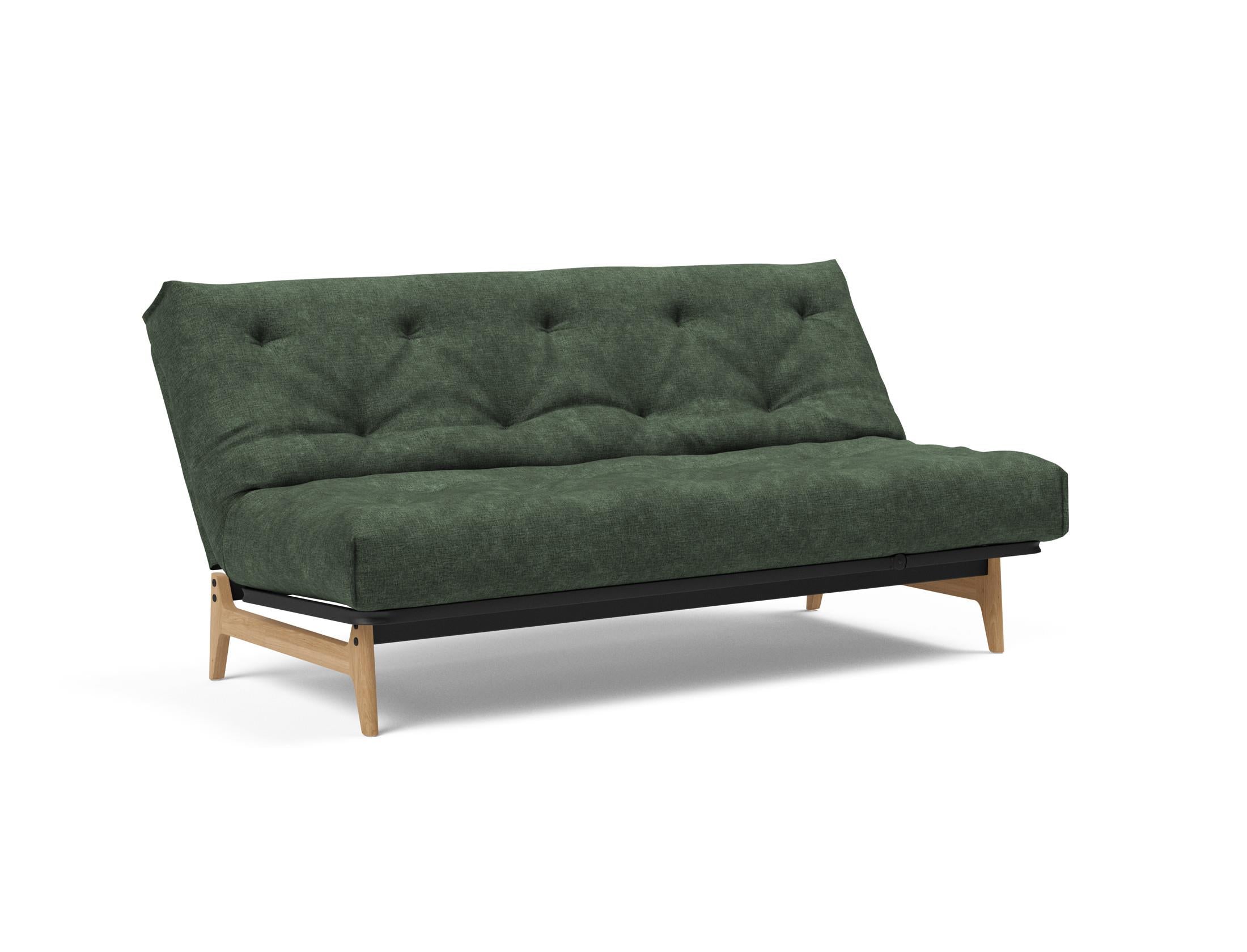 Entdecken Sie das Aslak 140 Bettsofa Nordic Soft Spring von Innovation Living – stilvolles Design trifft auf höchsten Schlafkomfort für Ihr Zuhause.