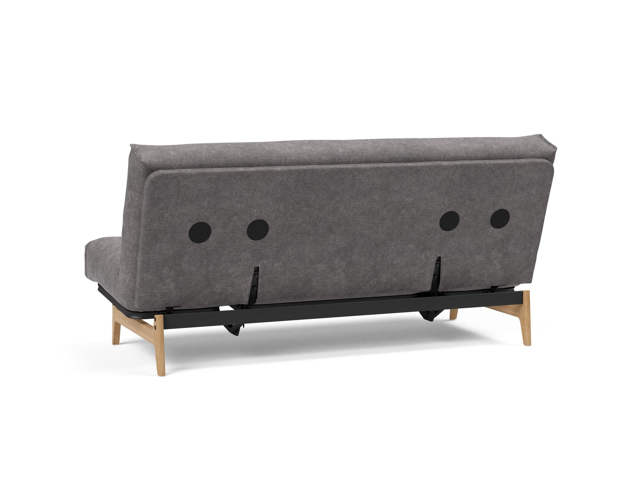Erleben Sie das Aslak 140 Bettsofa Nordic Soft Spring von Innovation Living – eine perfekte Kombination aus modernem Stil und optimalem Schlafkomfort.