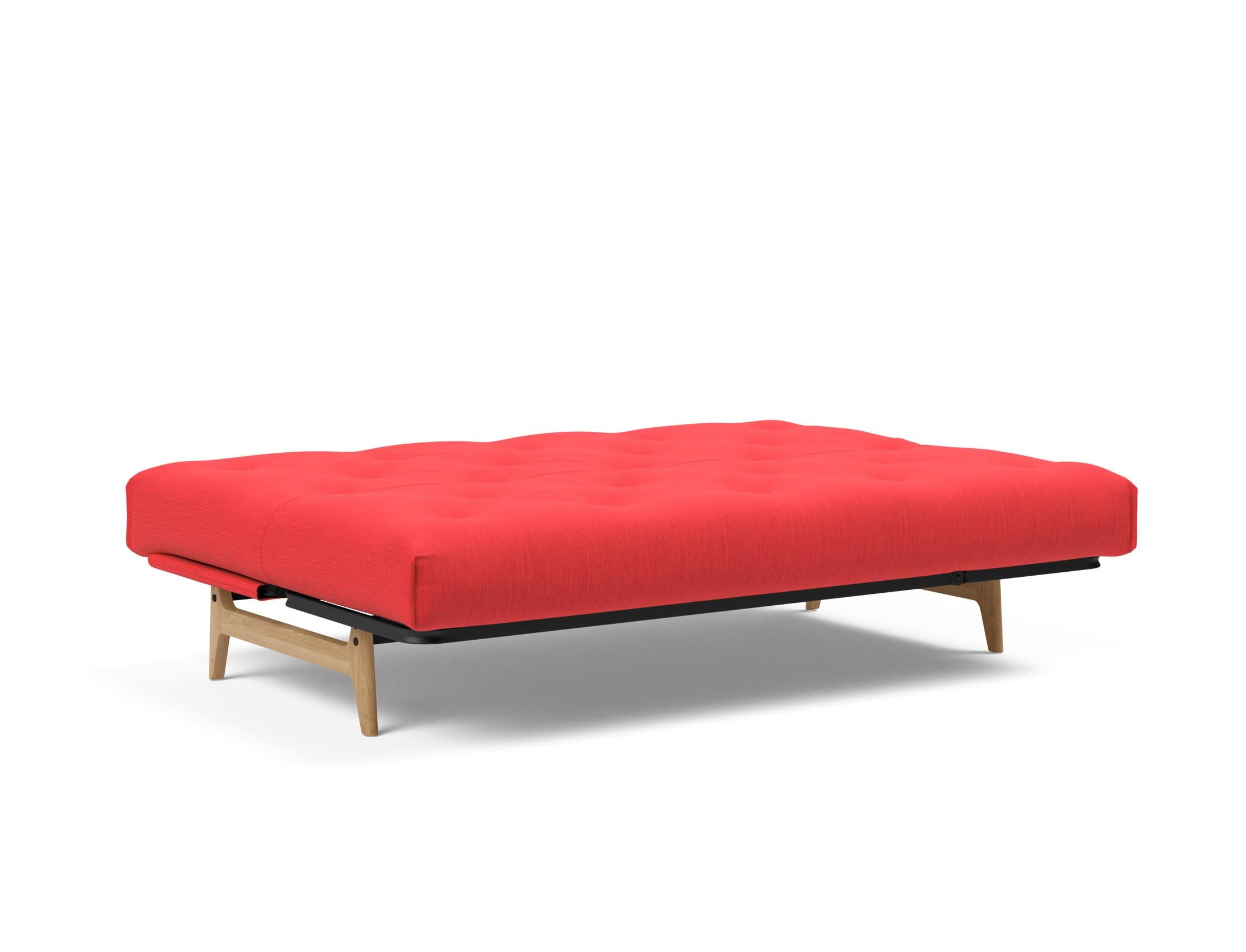 Entdecken Sie das Aslak 140 Bettsofa Nordic Soft Spring von Innovation Living – stilvolles Design trifft auf höchsten Schlafkomfort für Ihr Zuhause.