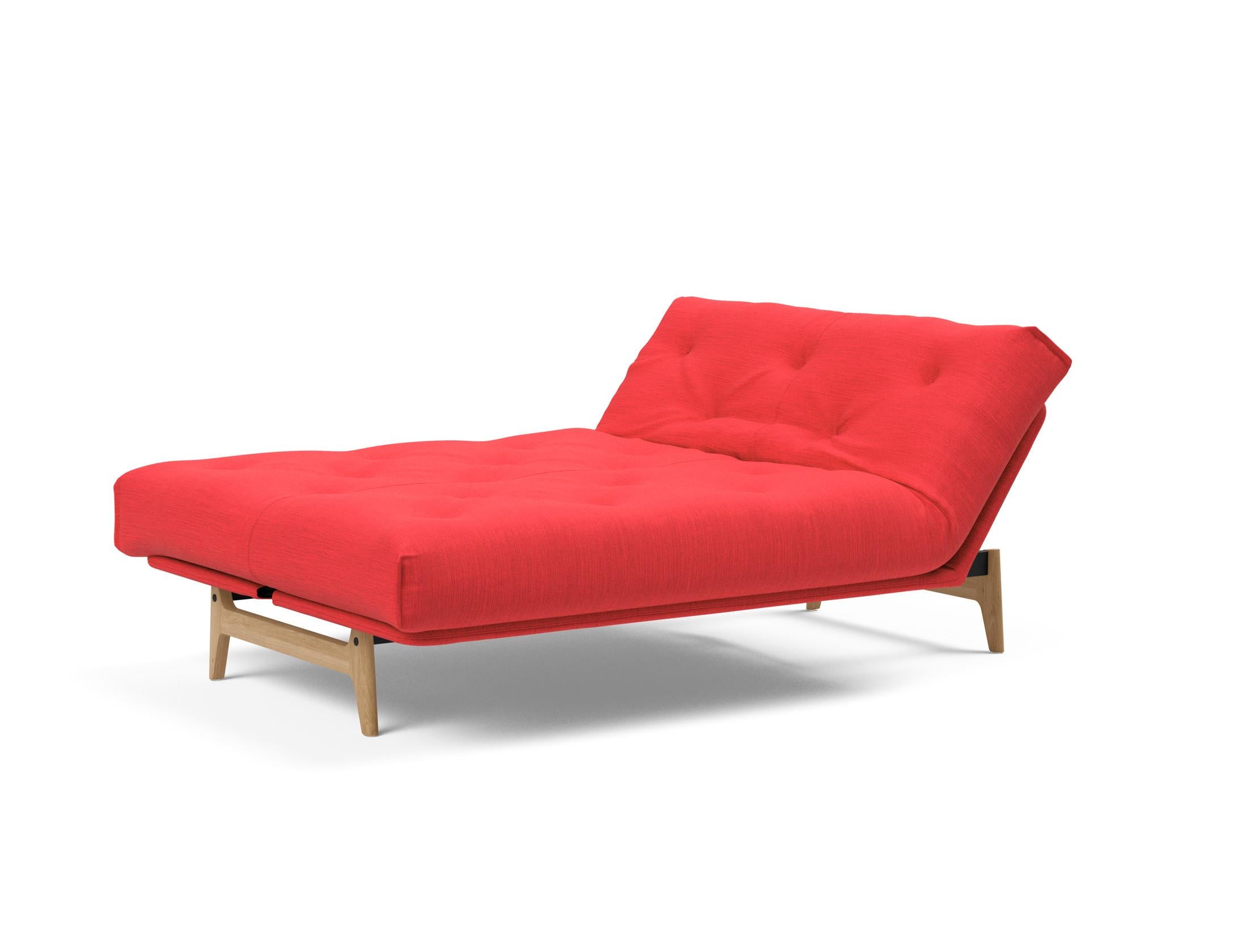 Erleben Sie das Aslak 140 Bettsofa Nordic: Stilvolles skandinavisches Design und der komfortable Soft Spring Bezug sorgen für perfekten Schlafkomfort.