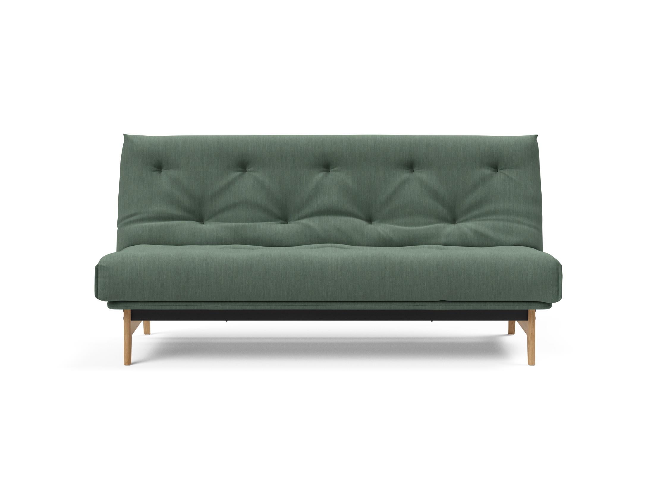 Erleben Sie das Aslak 140 Bettsofa Nordic: Stilvolles skandinavisches Design und der komfortable Soft Spring Bezug sorgen für perfekten Schlafkomfort.
