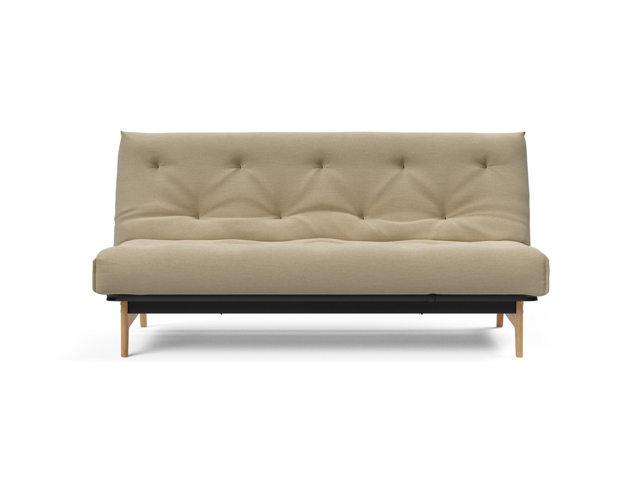 Erleben Sie das Aslak 140 Bettsofa Nordic Soft Spring von Innovation Living – eine perfekte Kombination aus modernem Stil und optimalem Schlafkomfort.