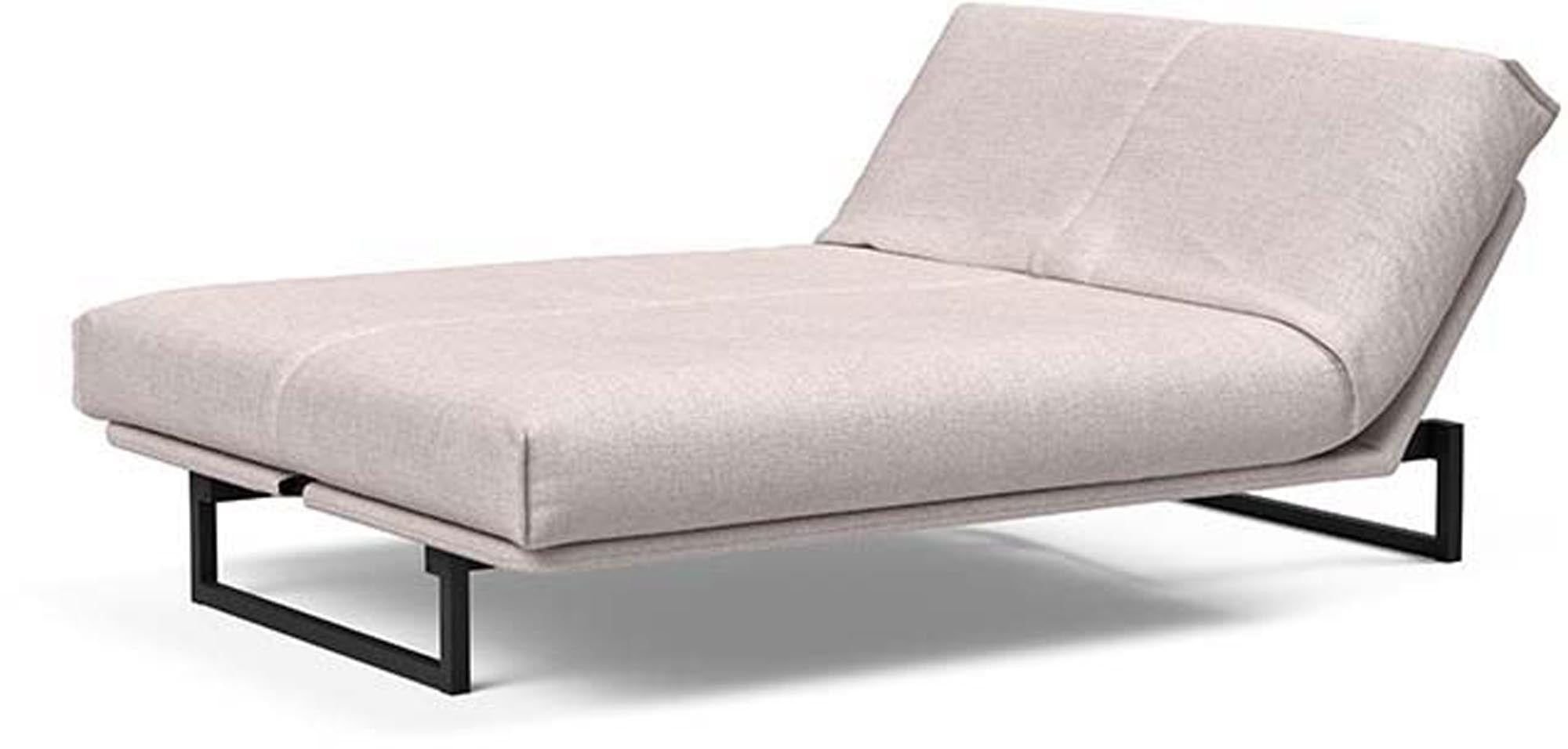 Entdecken Sie das Fraction 140 Bettsofa mit Nordic Cover von Innovation Living: stilvolles Design, komfortable Soft Spring-Matratze, ideal für kompakte Wohnräume.