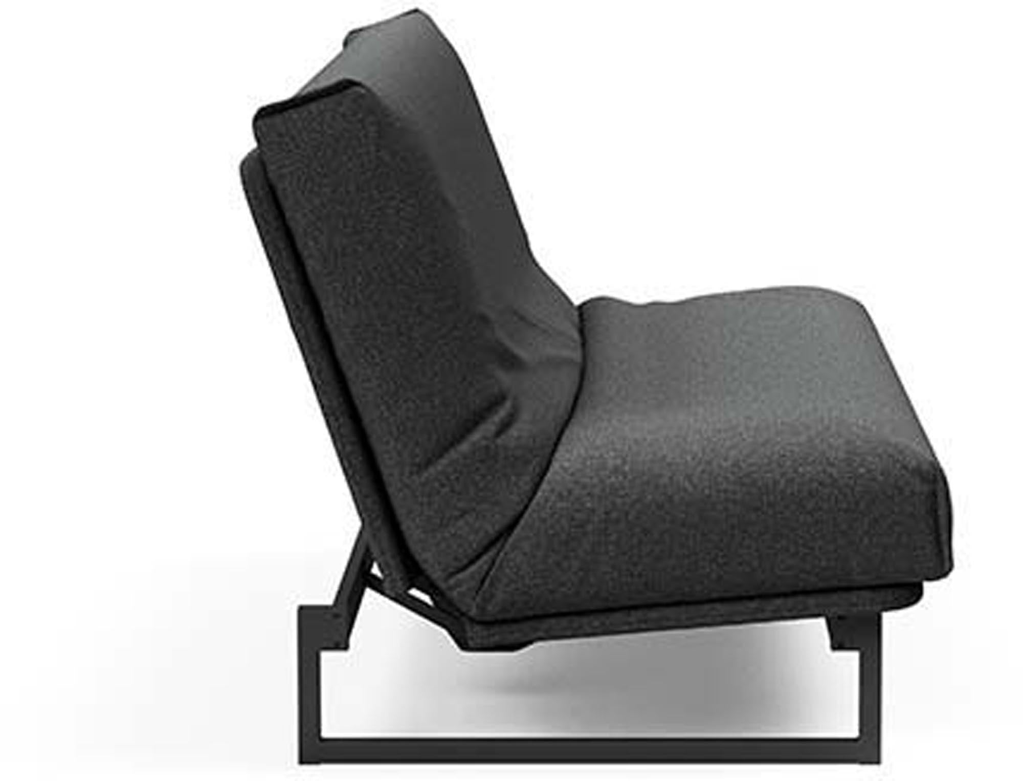 Entdecken Sie das Fraction 140 Bettsofa mit Nordic Cover von Innovation Living: stilvolles Design, komfortable Soft Spring-Matratze, ideal für kompakte Wohnräume.