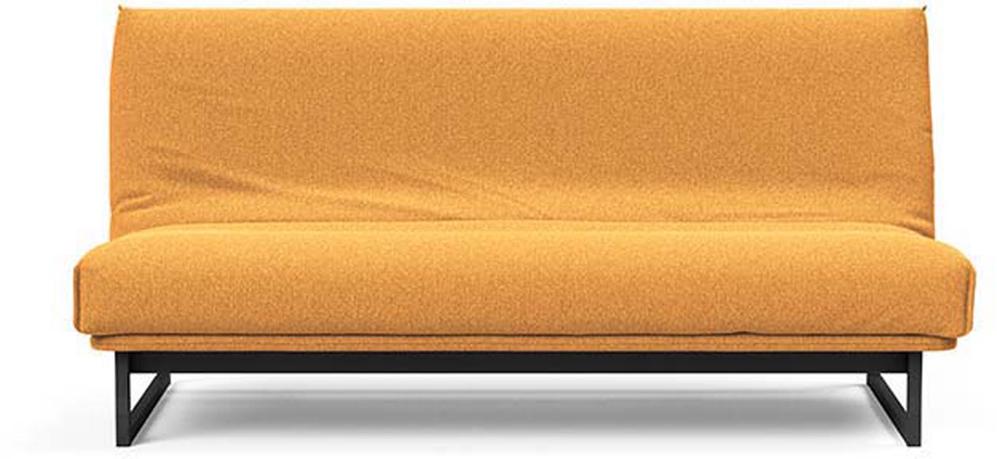 Entdecken Sie das Fraction 140 Bettsofa mit Nordic Cover von Innovation Living: stilvolles Design, komfortable Soft Spring-Matratze, ideal für kompakte Wohnräume.