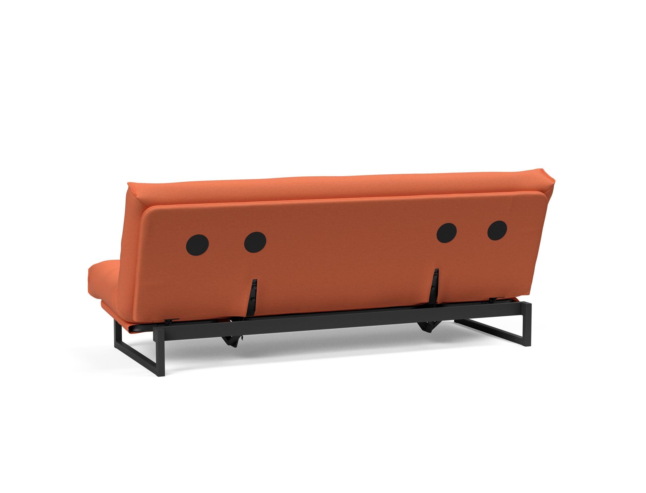 Fraction 120 Bettsofa Nordic: Elegantes Schlafsofa mit hochwertigem Soft Spring Bezug, perfekt für entspannte Nächte und modernes Wohndesign.