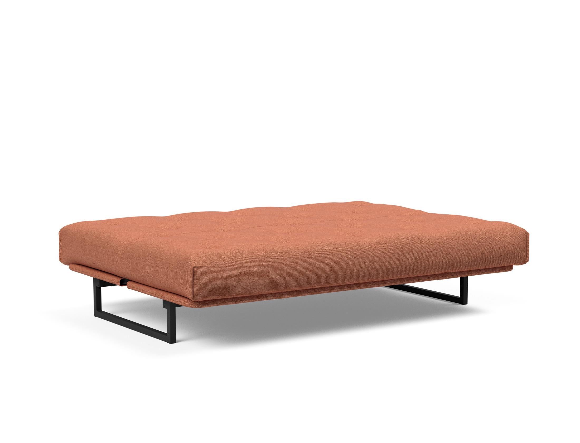 Fraction 140 Bettsofa Nordic: Stilvolles Sofa mit Soft Spring Bezug. Ideal für entspannte Stunden und als komfortable Schlaflösung.