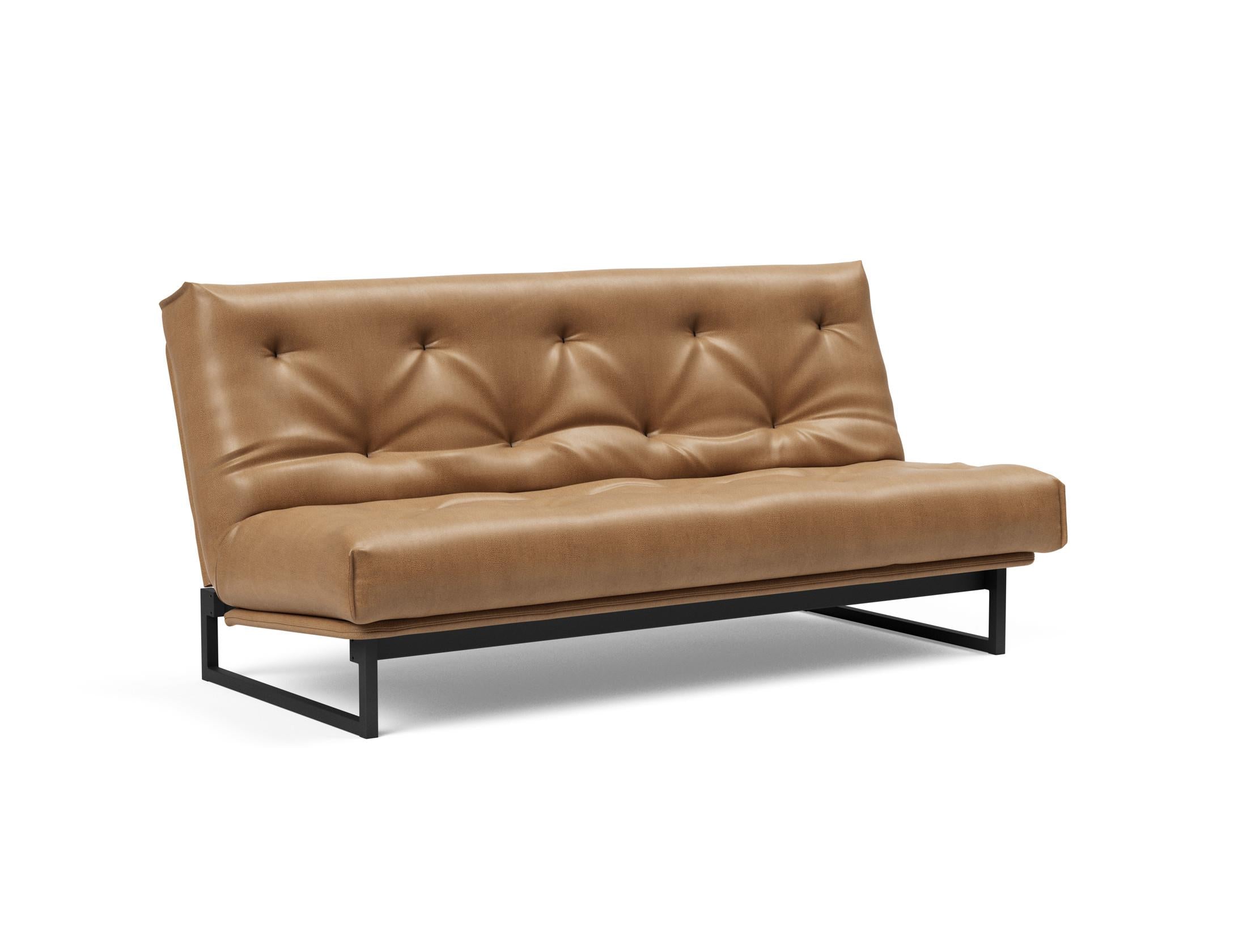 Fraction 140 Bettsofa Nordic: Elegantes Design mit Soft Spring Bezug. Perfekt für gemütliche Abende und als praktische Schlafgelegenheit.
