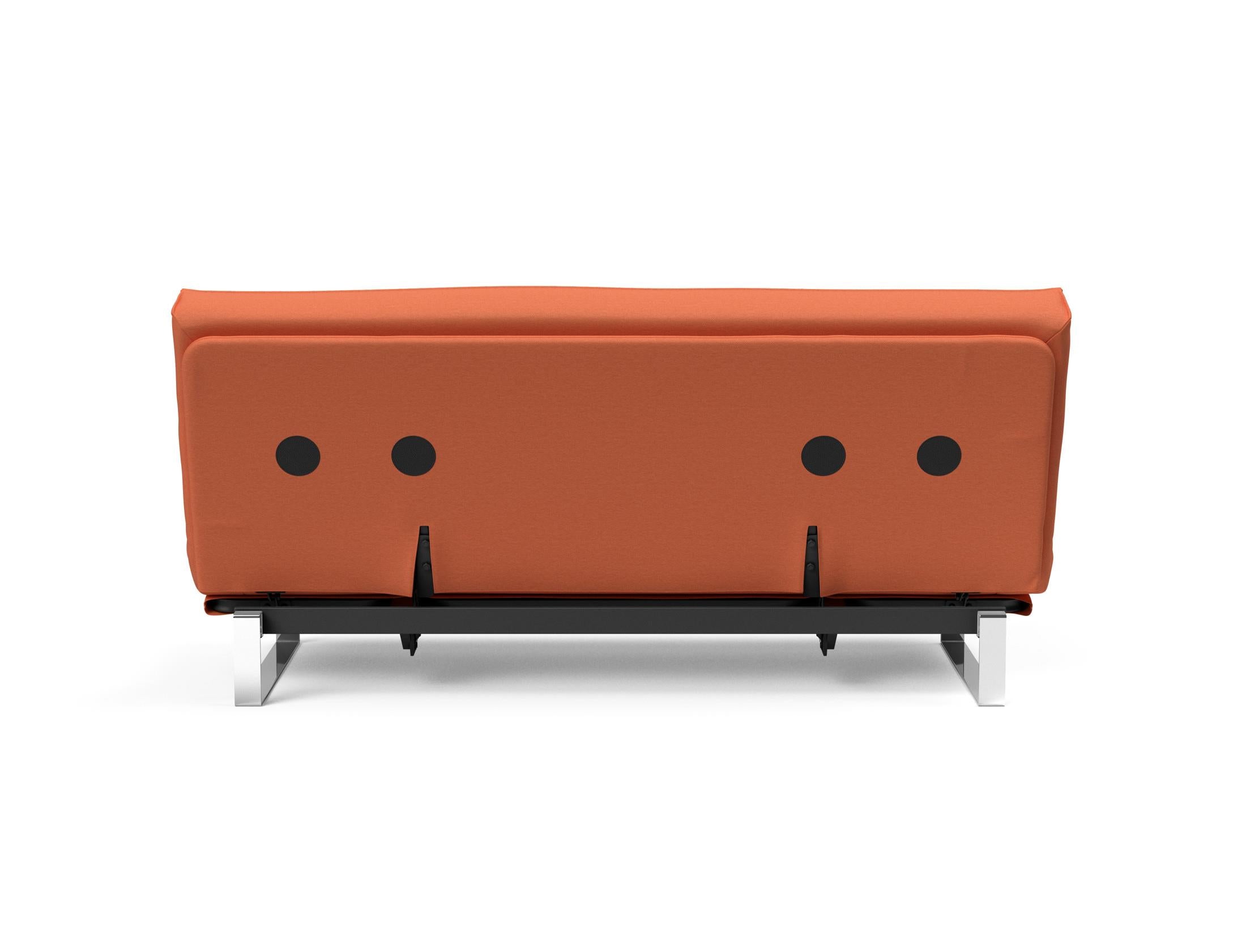 Entdecken Sie das Minimum Bettsofa 140 Sharp Plus von Innovation Living: Elegantes Design, vielseitig nutzbar und mit weichem Gestellbezug für optimalen Komfort.