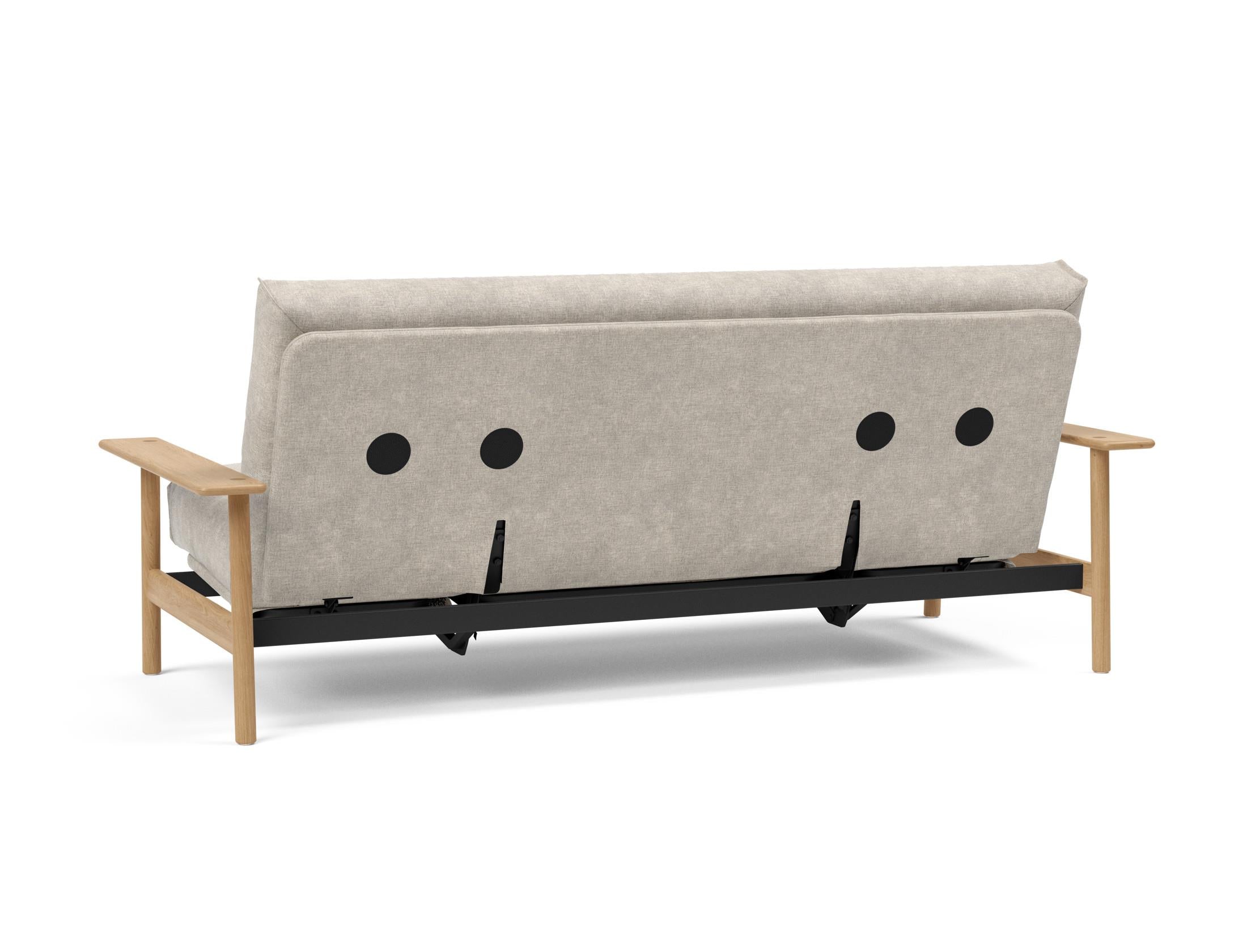Entdecken Sie das Balder Bettsofa 140 Nordic Cover: stilvolles Design, hochwertige Soft Spring Matratze, ideal für vielseitige Wohnräume.