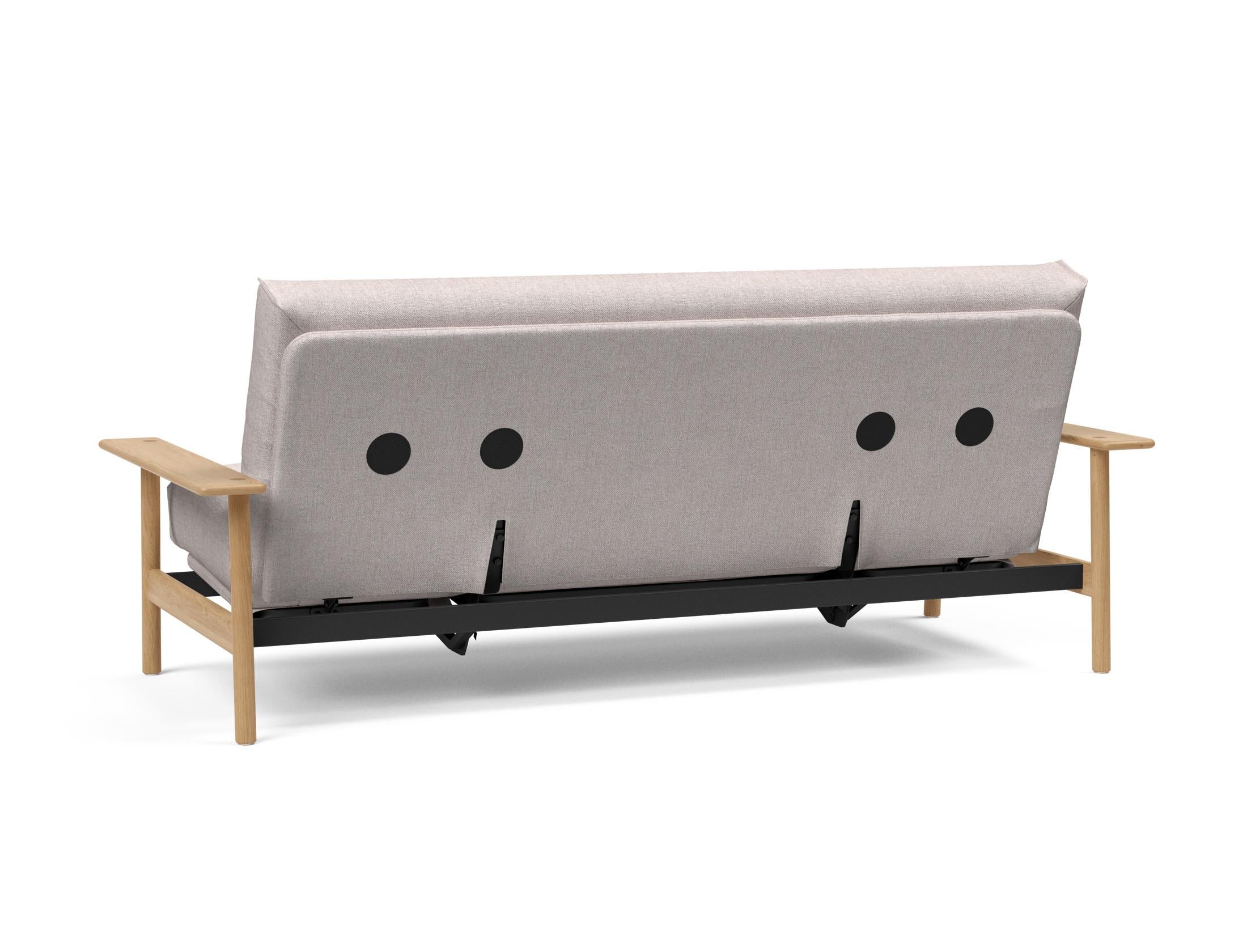 Entdecken Sie das Balder Bettsofa 140 Nordic Cover Soft Spring von Innovation Living – stilvolles Design trifft auf höchsten Schlafkomfort für Ihr Zuhause.