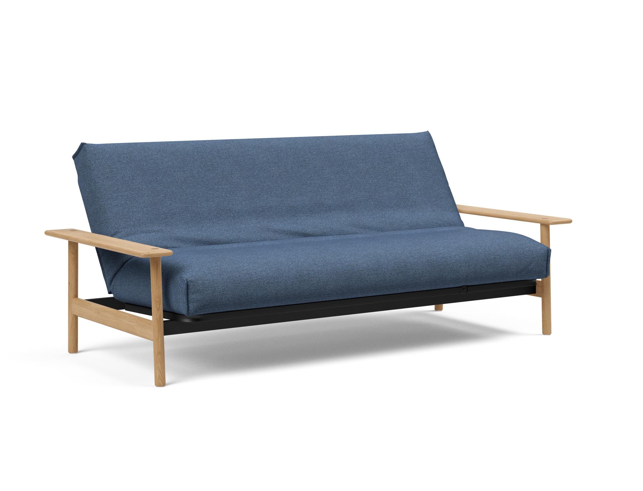 Erleben Sie das Balder Bettsofa 140 Nordic Cover: modernes Design, bequeme Soft Spring Matratze, perfekt für flexible Wohnlösungen.