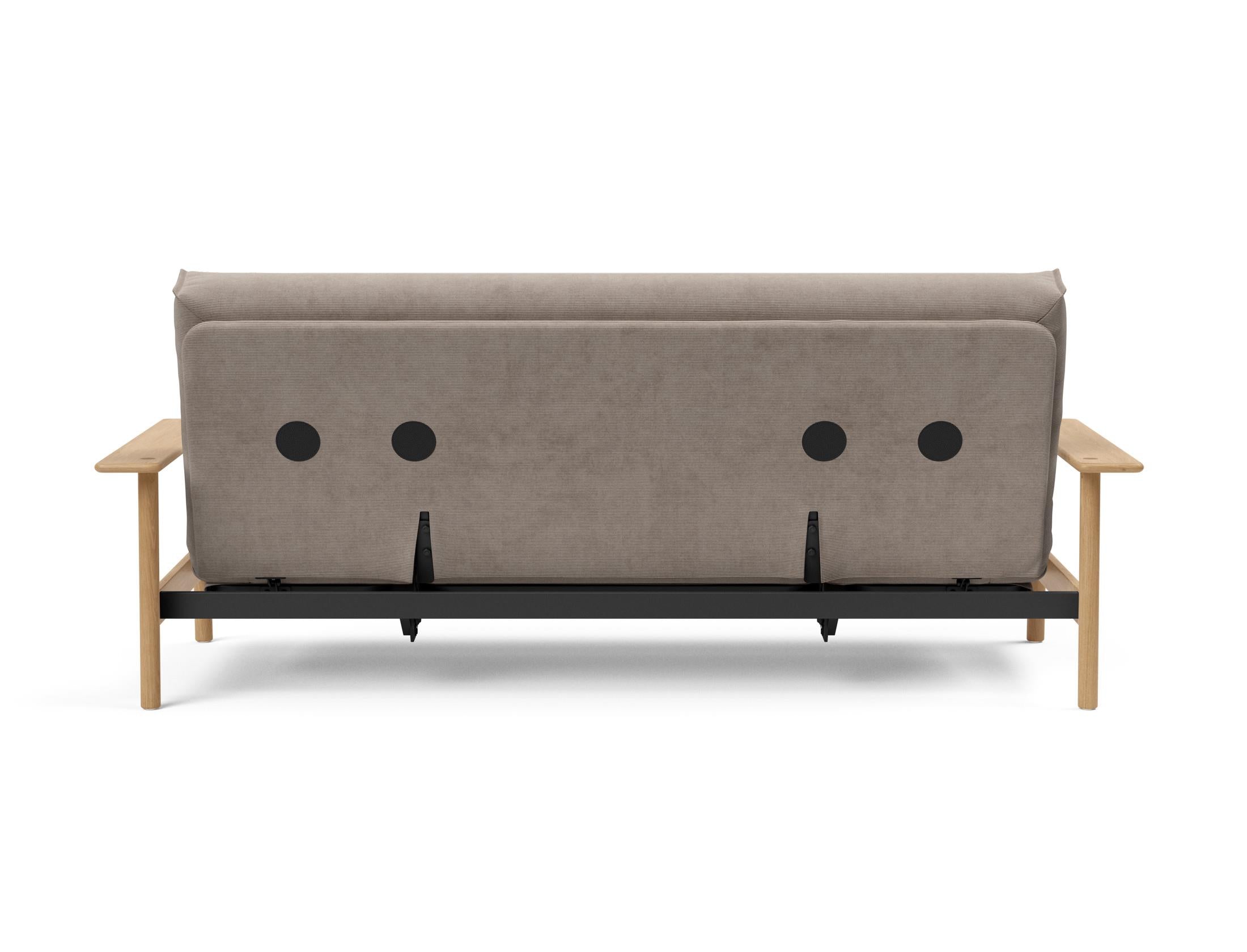 Erleben Sie das Balder Bettsofa 140 Nordic Cover: modernes Design, bequeme Soft Spring Matratze, perfekt für flexible Wohnlösungen.