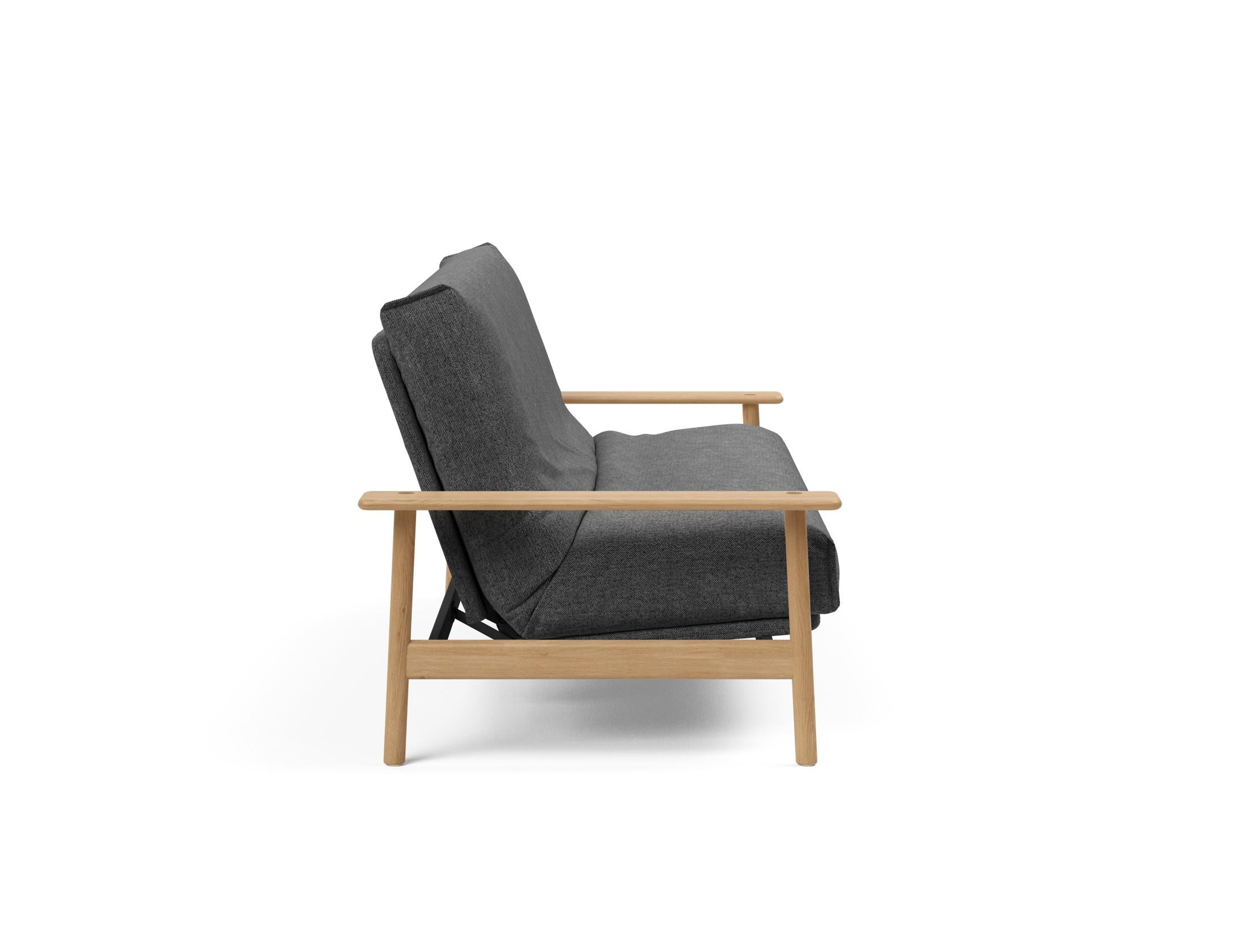 Entdecken Sie das Balder Bettsofa 140 Nordic Cover: stilvolles Design, hochwertige Soft Spring Matratze, ideal für vielseitige Wohnräume.