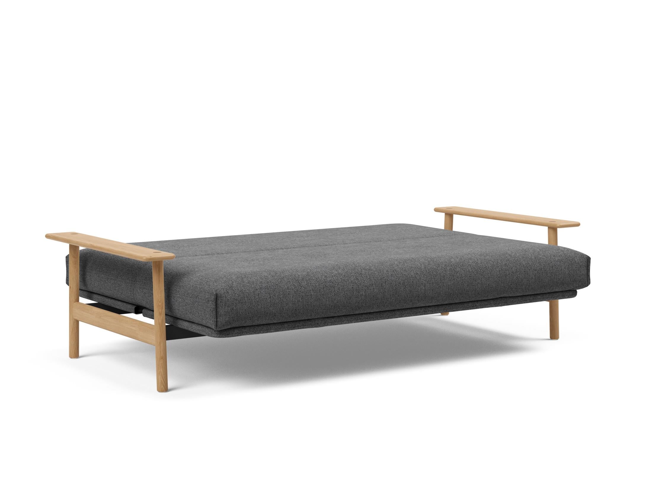 Erleben Sie das Balder Bettsofa 140 Nordic Cover: modernes Design, bequeme Soft Spring Matratze, perfekt für flexible Wohnlösungen.
