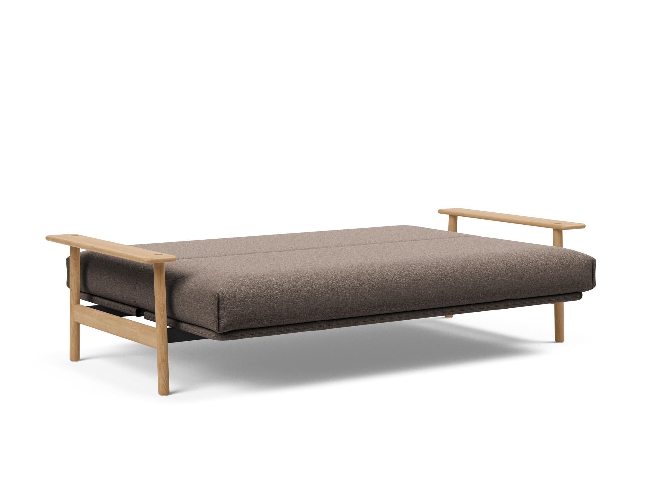 Entdecken Sie das Balder Bettsofa 140 Nordic Cover Soft Spring von Innovation Living – stilvolles skandinavisches Design für höchsten Schlafkomfort.