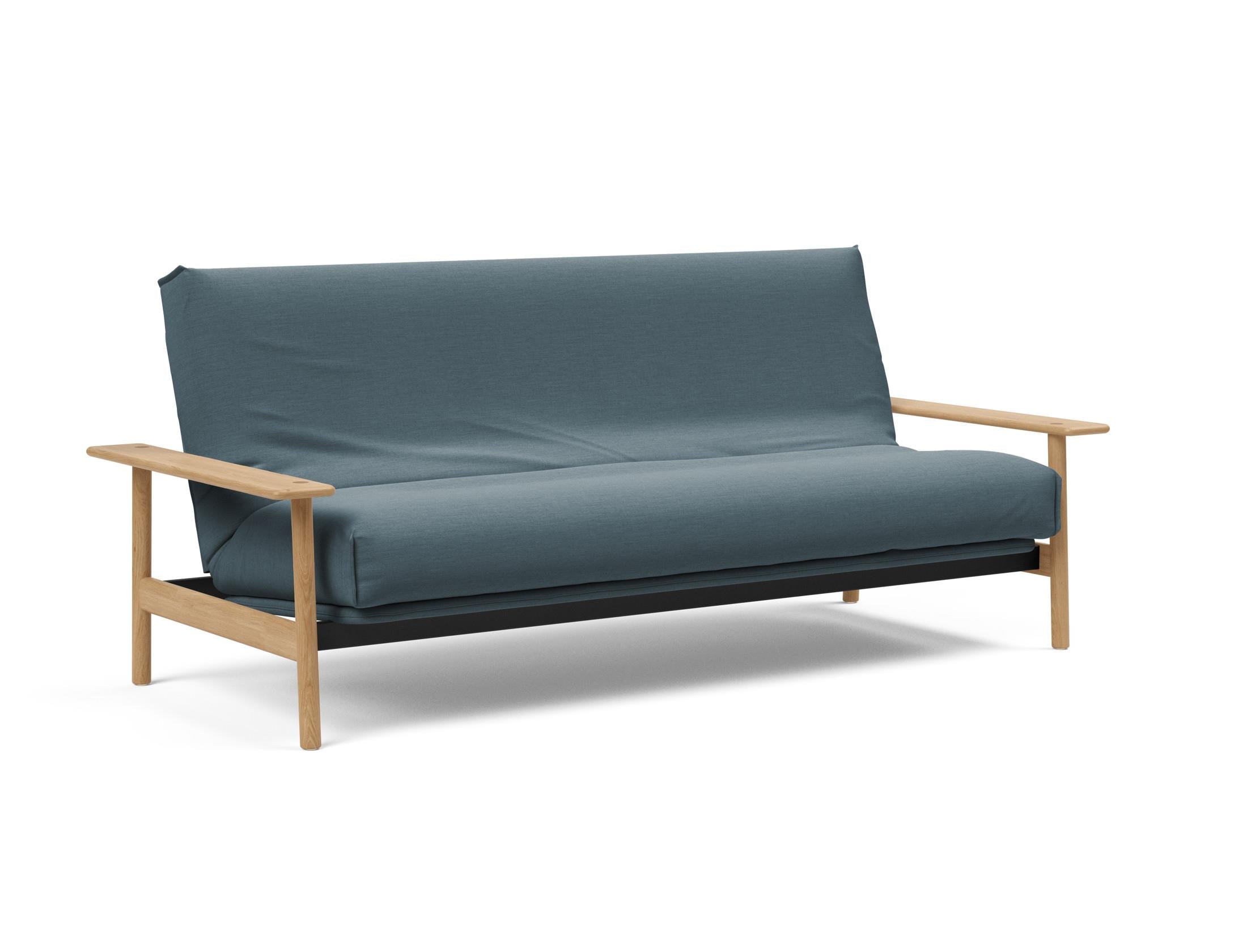 Erleben Sie das Balder Bettsofa 140 Nordic Cover: modernes Design, bequeme Soft Spring Matratze, perfekt für flexible Wohnlösungen.