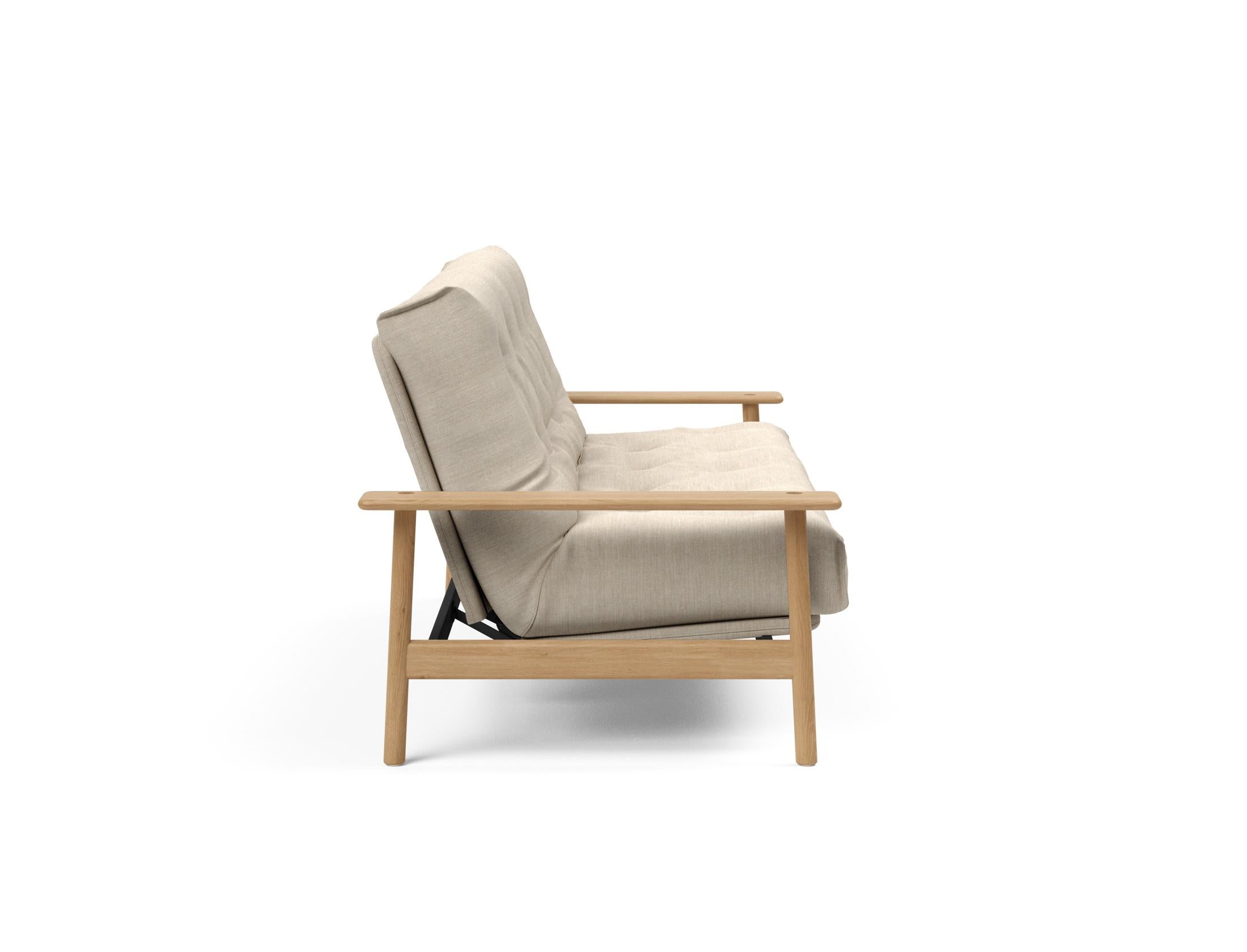 Erleben Sie das Balder Bettsofa 140 Nordic von Innovation Living – stilvoll, funktional und mit hochwertigem Soft Spring Bezug für erholsame Nächte.