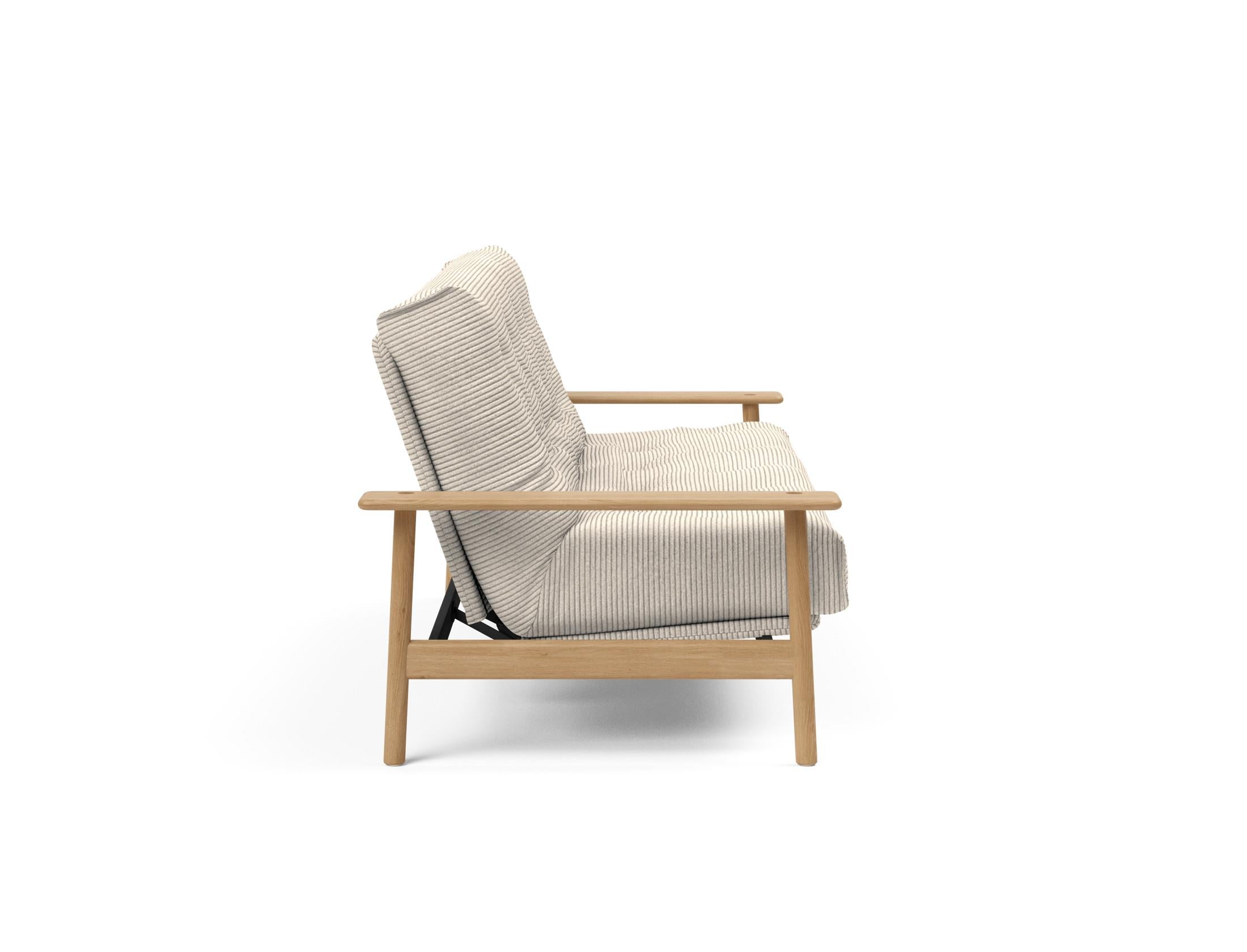 Erleben Sie das Balder Bettsofa 140 Nordic von Innovation Living – stilvoll, funktional und mit hochwertigem Soft Spring Bezug für erholsame Nächte.