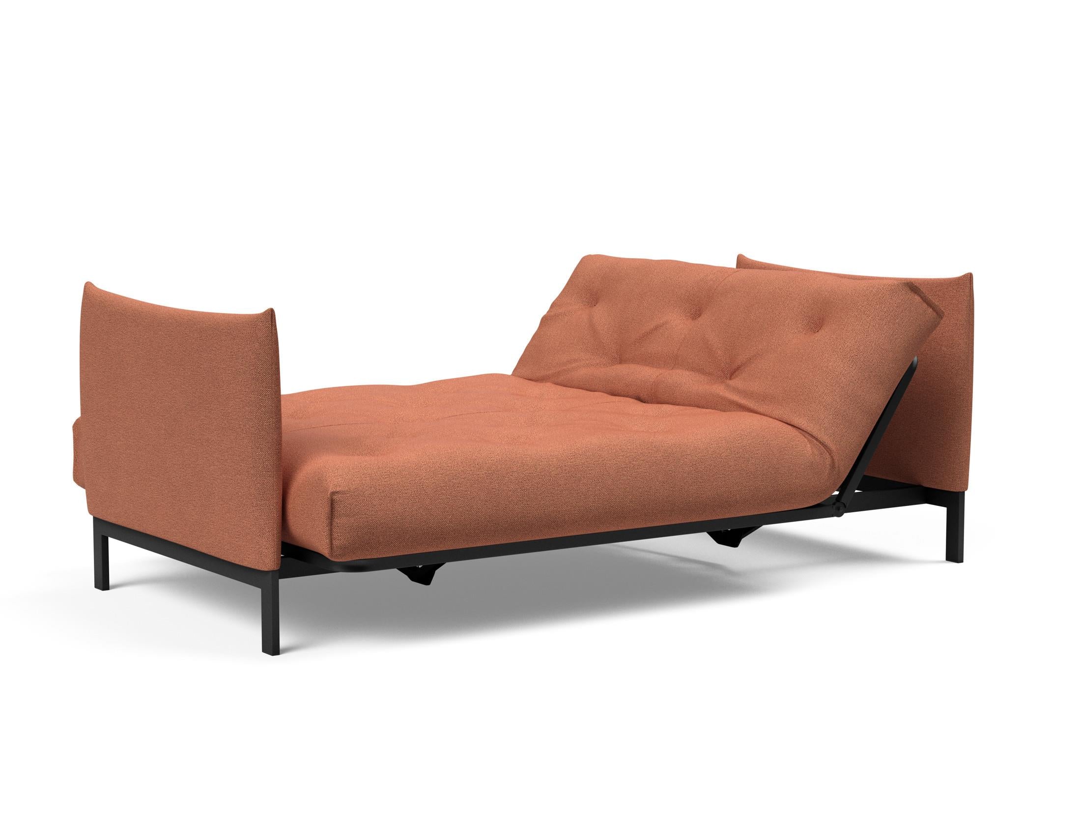 Entdecken Sie das Junus 140 Bettsofa Nordic: Elegantes Design trifft auf den komfortablen Soft Spring Bezug für erholsame Nächte und stilvolle Wohnräume.