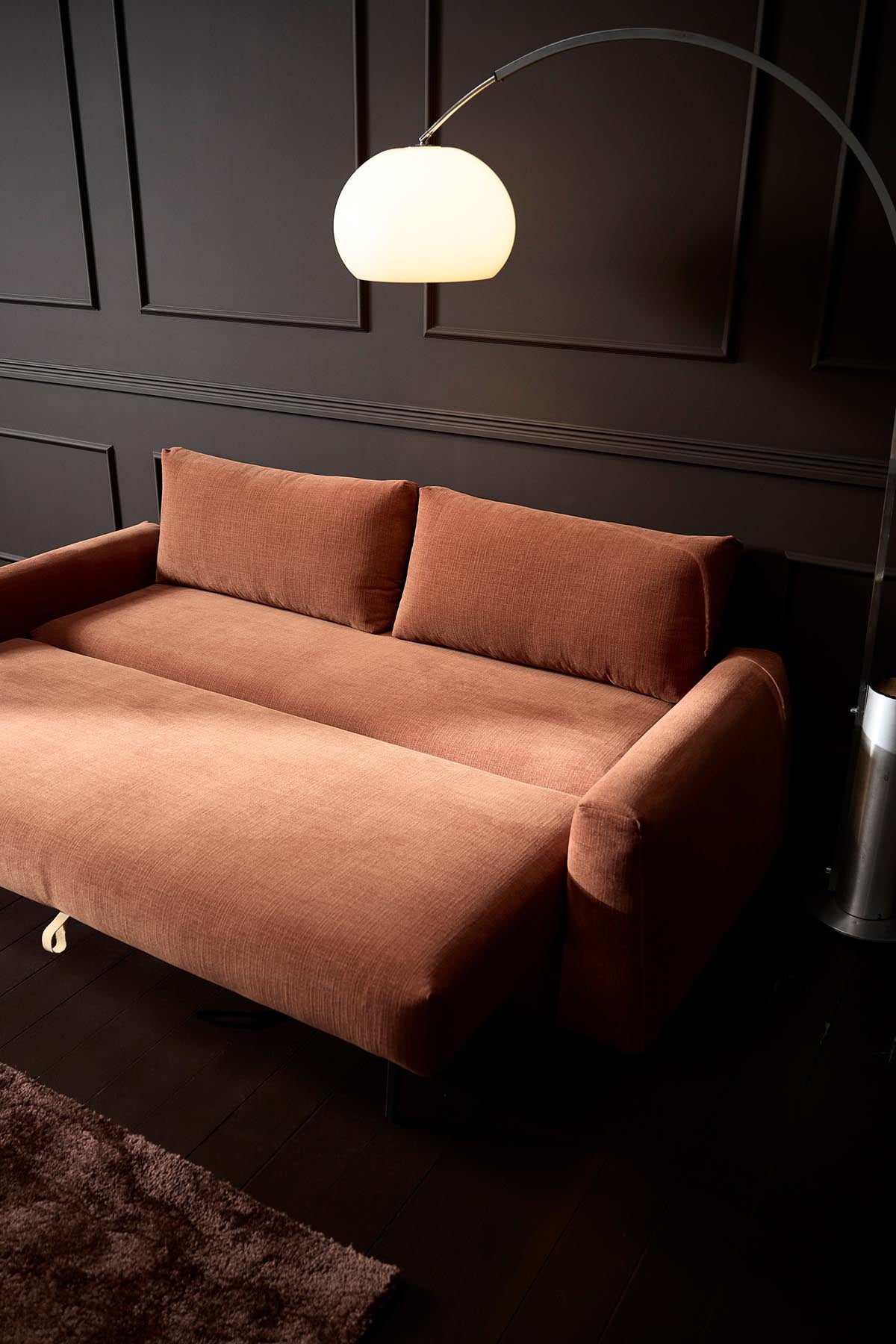 Erleben Sie das Cone Schlafsofa von Innovation Living – stilvolles Design trifft auf vielseitige Nutzung für Ihr Zuhause.