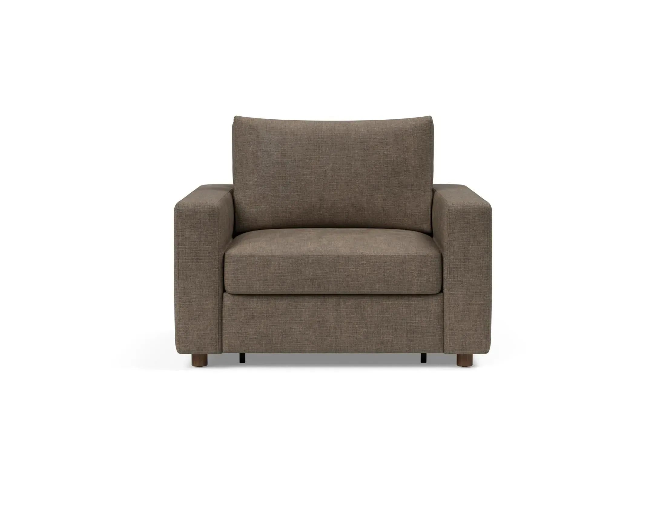 Erleben Sie den Neah Sessel mit Standard Armlehnen von Innovation Living – eine perfekte Kombination aus modernem Stil und unvergleichlichem Sitzkomfort.
