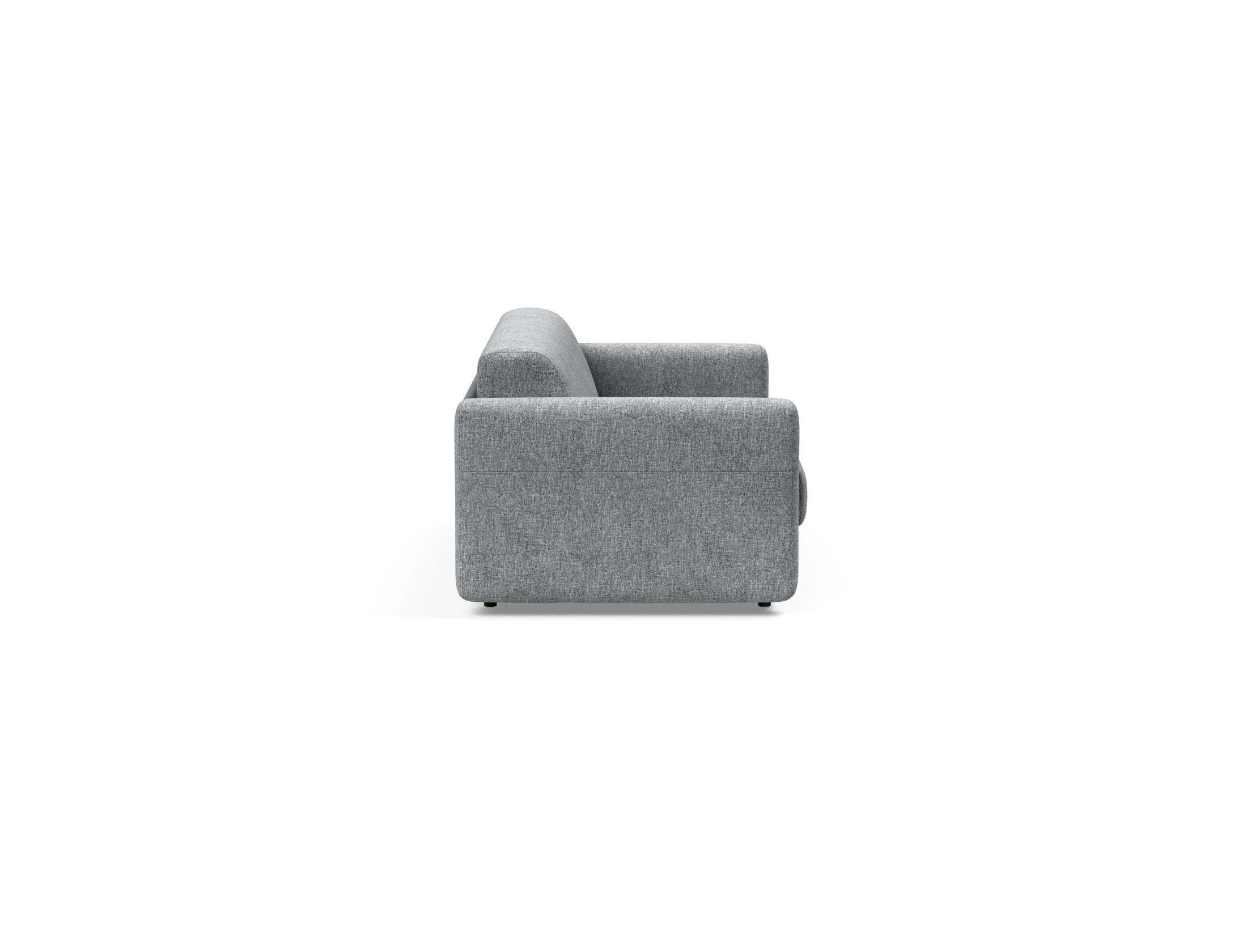 Entdecken Sie das Killian Klappsofa 140 von Innovation Living – elegantes Design trifft auf eine komfortable Dual-Matratze für vielseitige Nutzung.