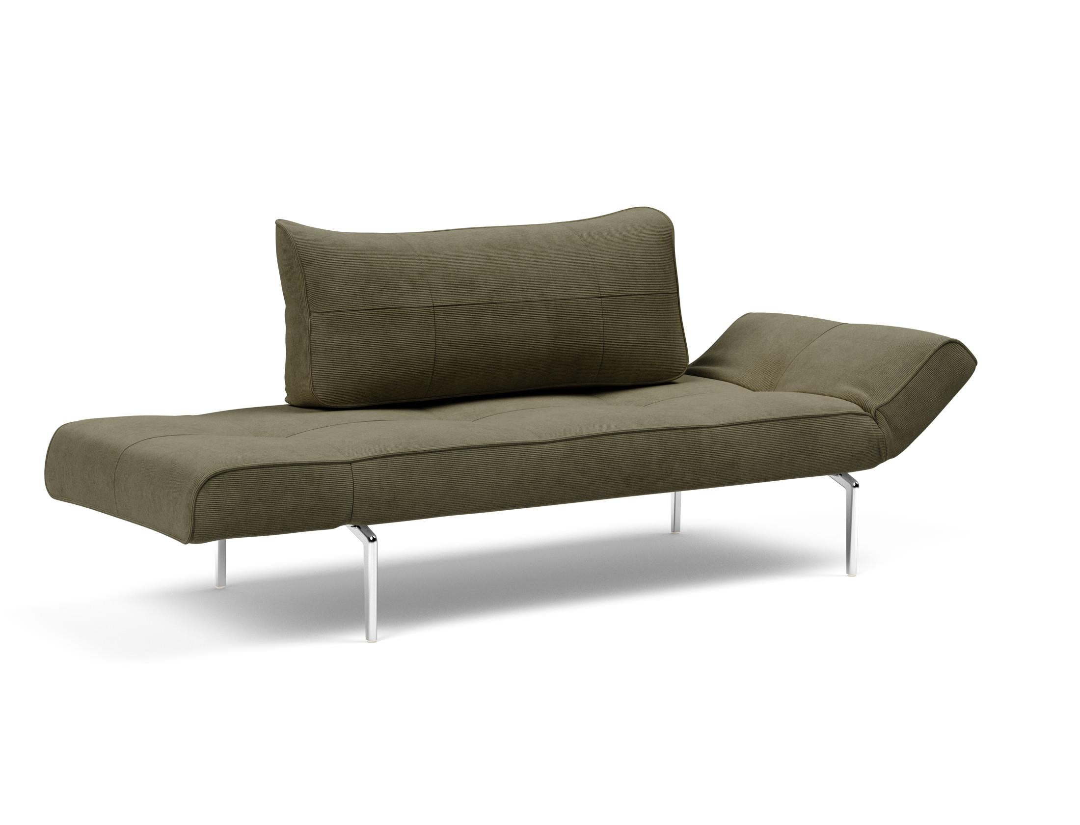 Entdecken Sie das Zeal Klappsofa 70 Straw von Innovation Living – ein elegantes, platzsparendes Möbelstück, das Komfort und Design vereint.