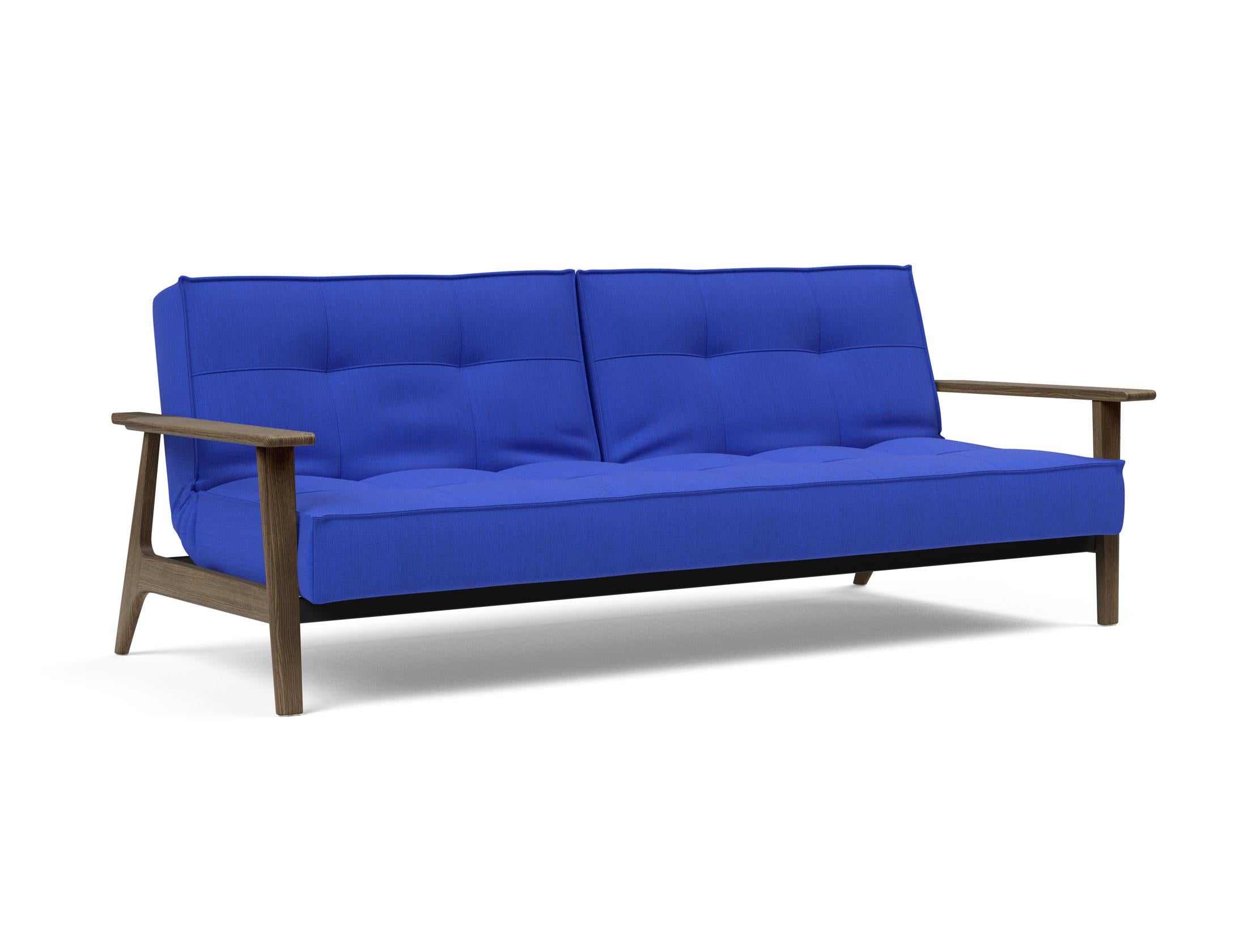 Erleben Sie das vielseitige Splitback Sofabett 115 Frej von Innovation Living – stilvoll, funktional und ideal für kleine Räume.