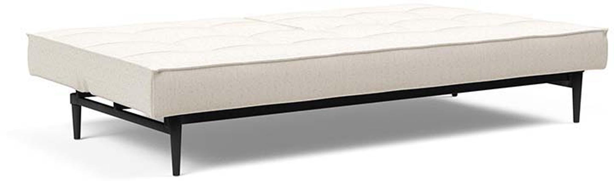 Erleben Sie das stilvolle Splitback Sofabett 115 Styletto von Innovation Living – ideal für flexible Wohnlösungen und zeitgemäßes Design.