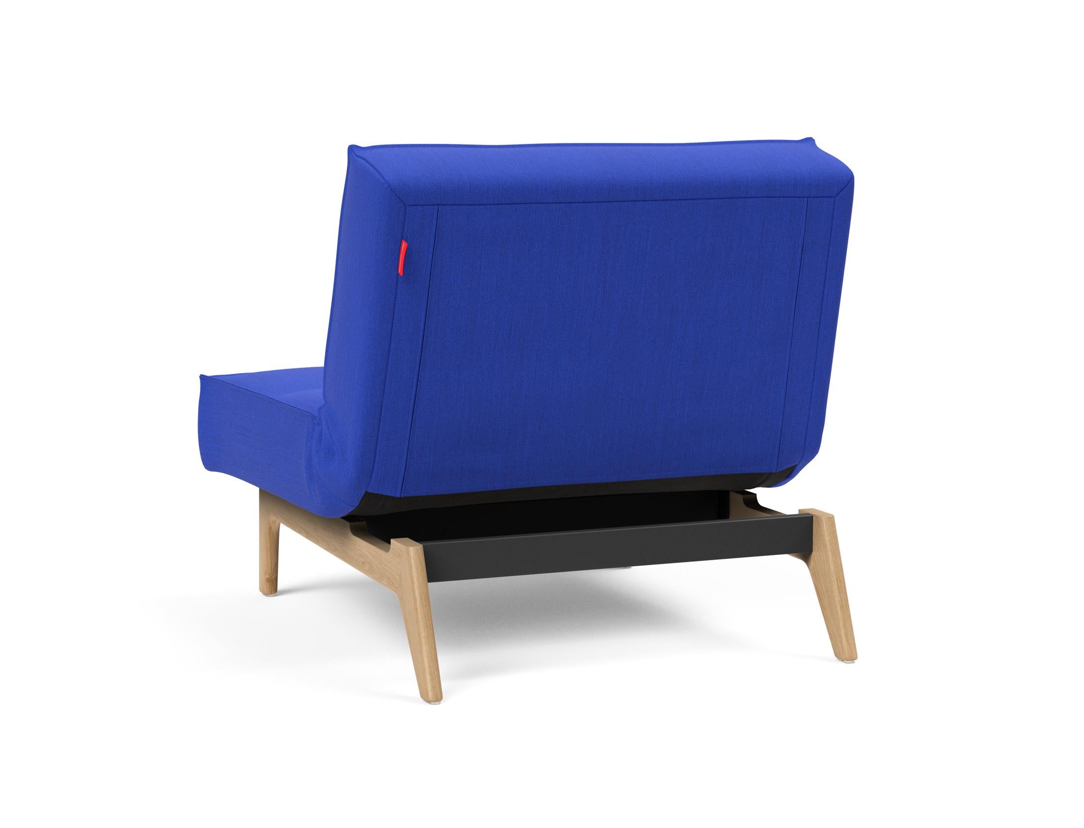 Entdecken Sie den Splitback Eik Sessel von Innovation Living – ein elegantes Design, das Komfort und Funktionalität vereint.